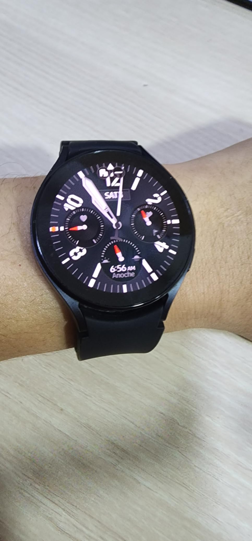 Samsung Galaxy Watch 5 (44mm, WiFi + 4G LTE) 1.4