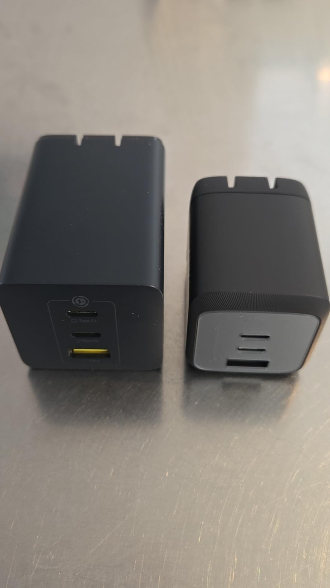 Anker USB Charger Block, 67W GaN Wall Charger, 3-Port Compact Fast Charging Phone Charger, For MacBook Pro/Air, Pixelbook, iPad Pro, iPhone 17/16/Pro, Galaxy S23/S22, Note20, Pixel, Apple Watch, and More customer photo 2