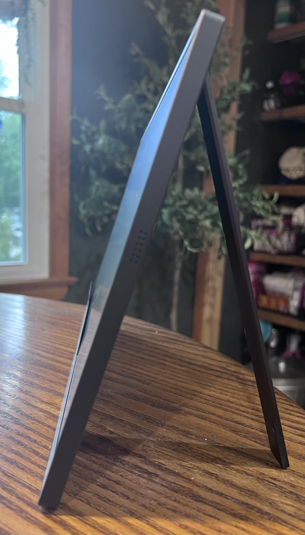 ARZOPA Portable Monitor 15.6'' FHD 1080P - Ultra-Slim Portable Laptop Monitor with Kickstand - IPS Display for PC, MAC, Phone, Xbox, PS5 - USB C & HDMI Connectivity - A1 customer photo 2