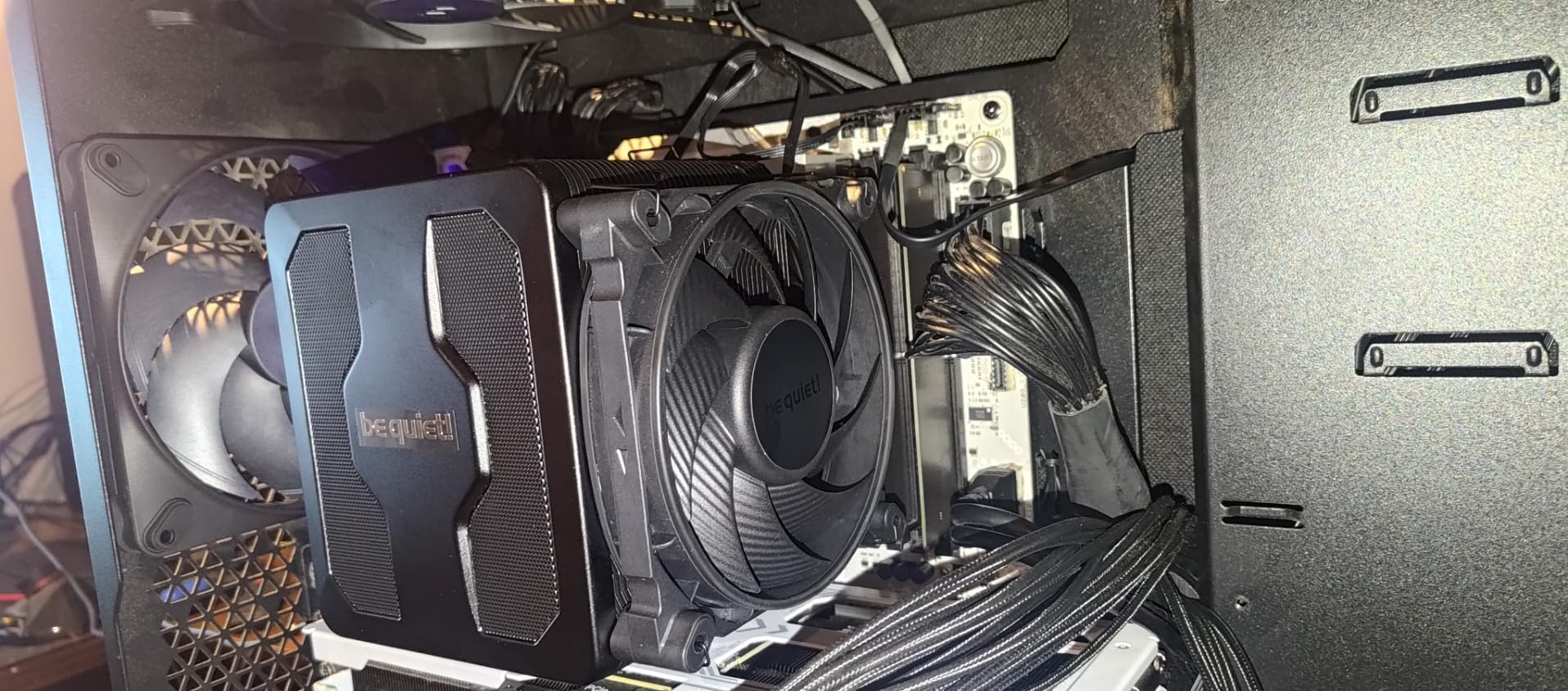 be quiet! Dark Rock Pro 5 Quiet Cooling CPU Cooler | Immensely High Airflow | 7 high-Performance Copper Heat Pipes | Speed Switch | Thermal Grease | BK036 customer photo 1