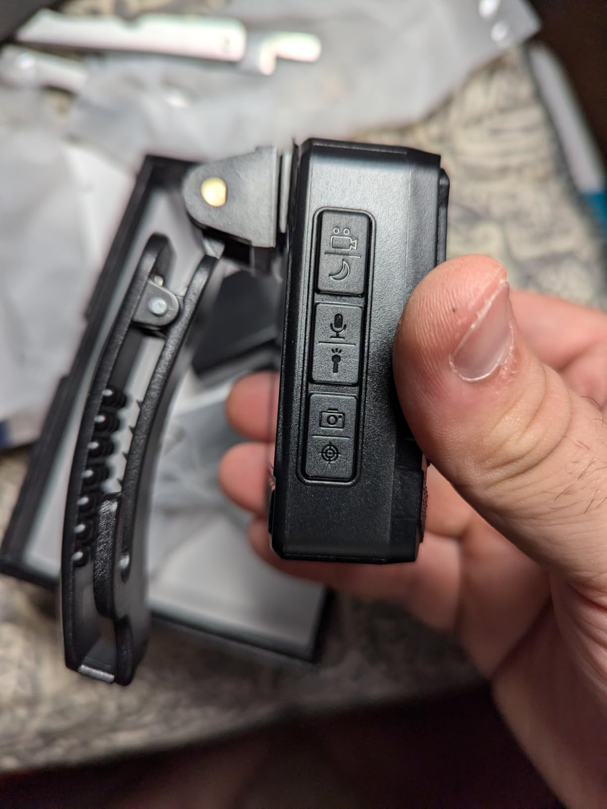BOBLOV KJ25 1080P Body Cam, 3000mAh with 10-13Hrs Recording, Affordable Body Camera with Night Vision, for Hiking, Delivery, Law Enforcement, and Pet Walking (Card not Included) customer photo 1