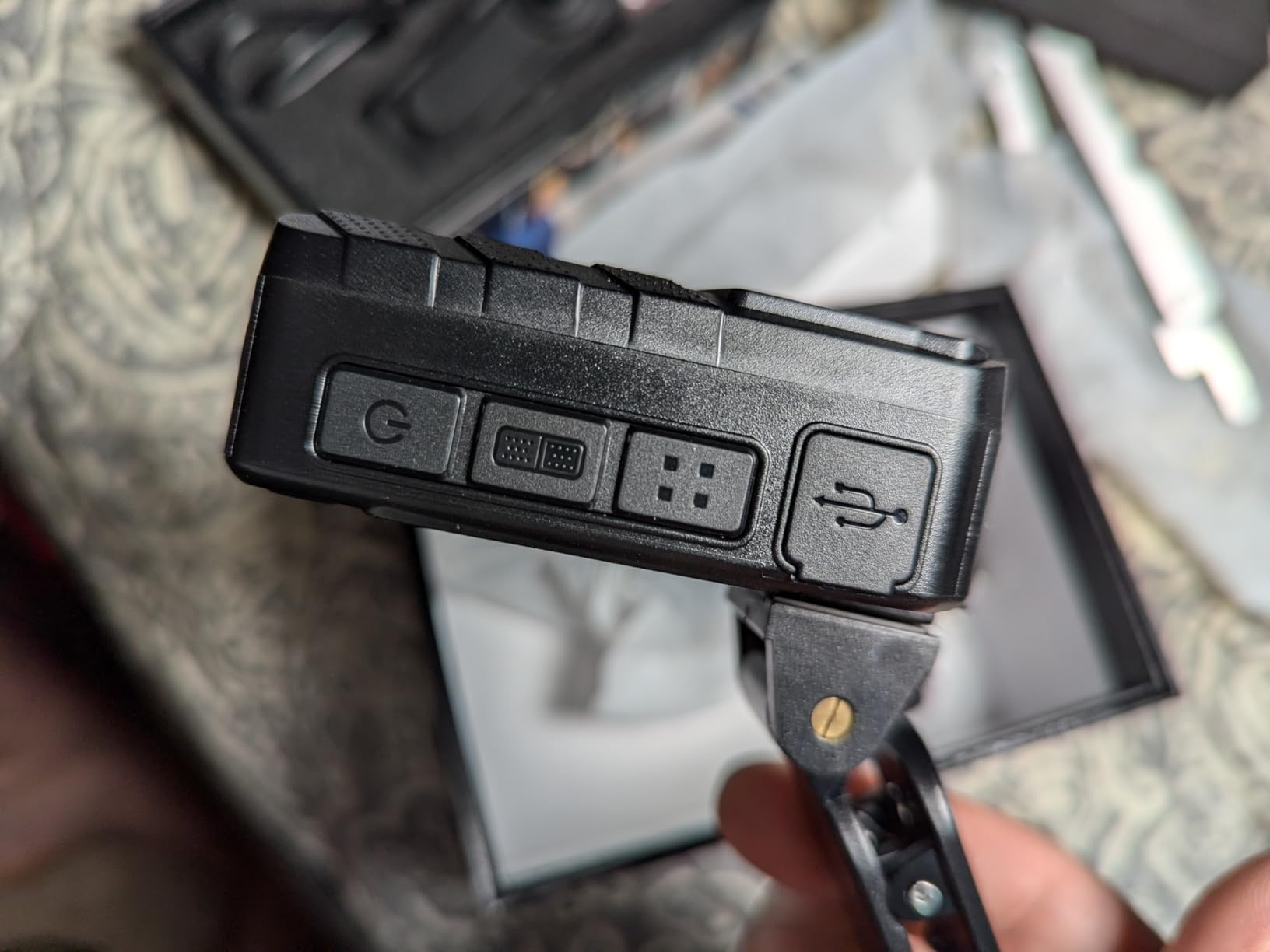 BOBLOV KJ25 1080P Body Cam, 3000mAh with 10-13Hrs Recording, Affordable Body Camera with Night Vision, for Hiking, Delivery, Law Enforcement, and Pet Walking (Card not Included) customer photo 2