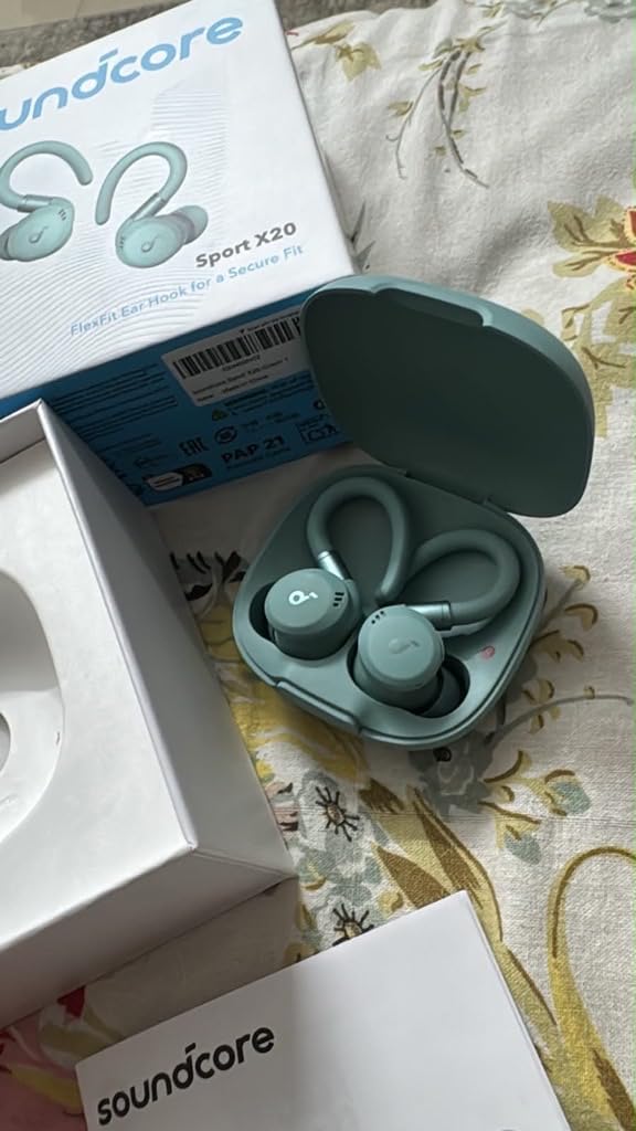 Sport X20 by Anker, True-Wireless Workout Earbuds, Rotatable and Extendable Ear Hooks, Noise Cancelling, Deep Bass, IP68 Waterproof, Sweatproof, Dustproof, 48H Play, Sport Earbuds for Gym customer photo 2