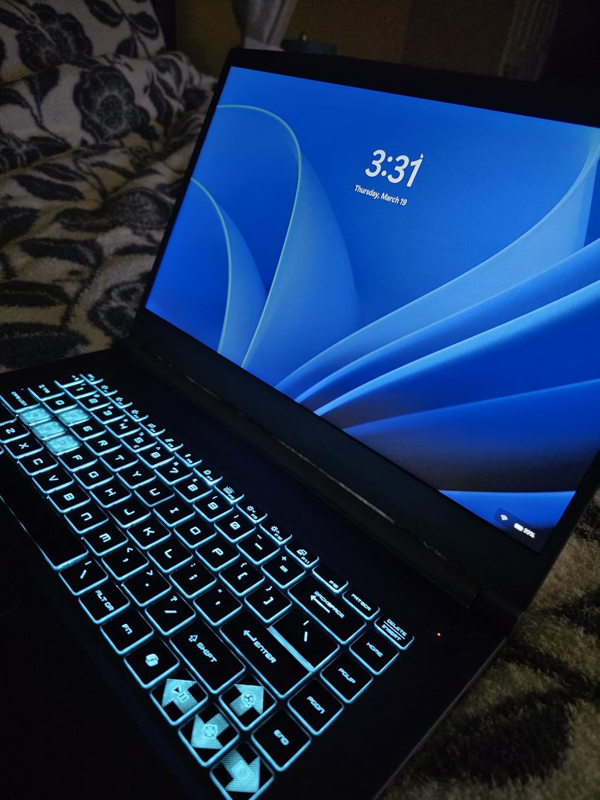 MSI Thin 15 B13VE-1697CA 15.6