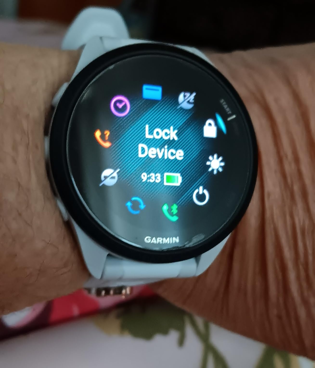 Garmin Forerunner 165, Running Smartwatch, Colorful AMOLED Display, Training Metrics and Recovery Insights, Whitestone customer photo 2