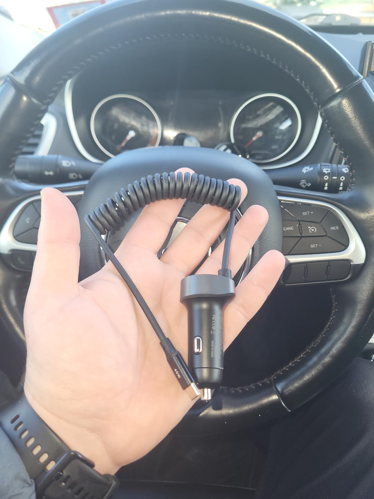 LISEN 90W for iPhone 17 16 15 Pro Max Car Charger USB C Fast Charge, Super Fast for iPhone 17 16 Car Charger USB C Adapter for iPhone 17e 16 15 Pro Max Plus Air, Samsung Galaxy S26 Ultra, Android customer photo 2
