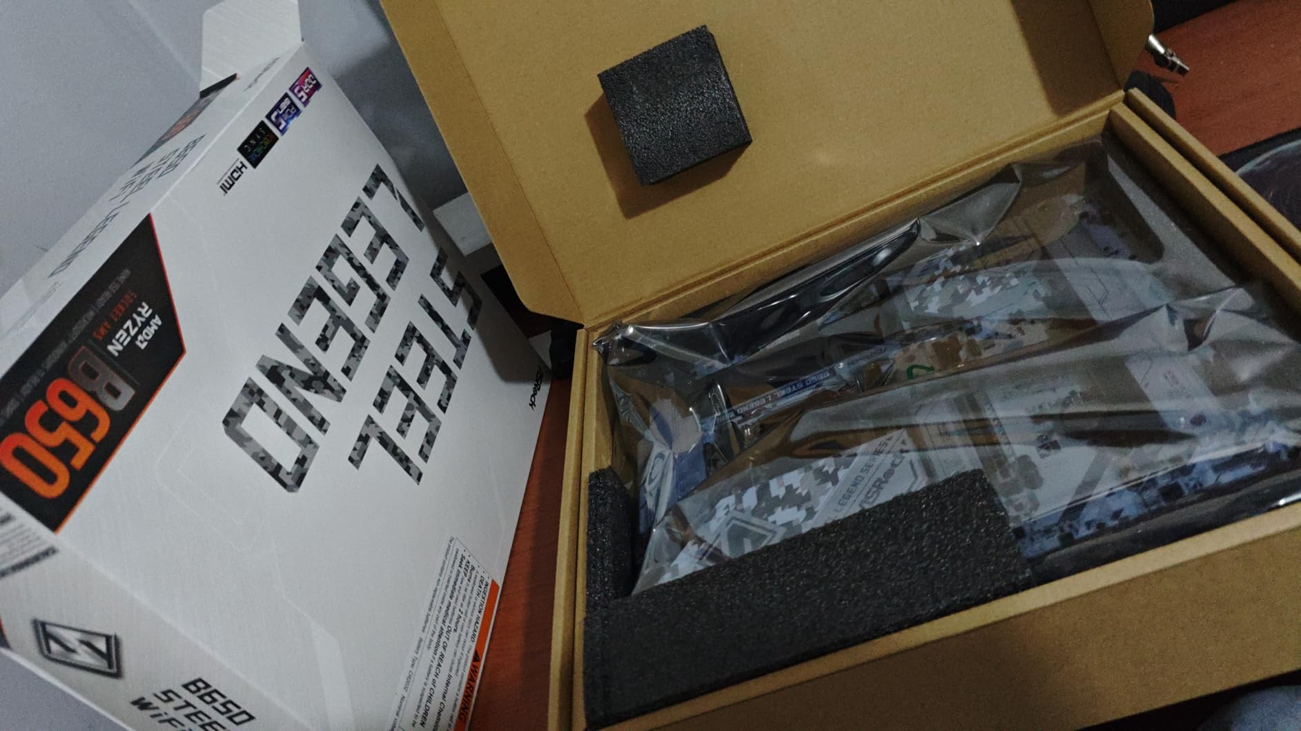 B650 Steel Legend WiFi 6E AMD Socket AM5 Ryzen 9000 8000 and 7000 Series SATA3 M.2 DDR5 7200+(OC) 256GB SATA3 6.0 Gb/s ATX Motherboard BIOS Flashback customer photo 2