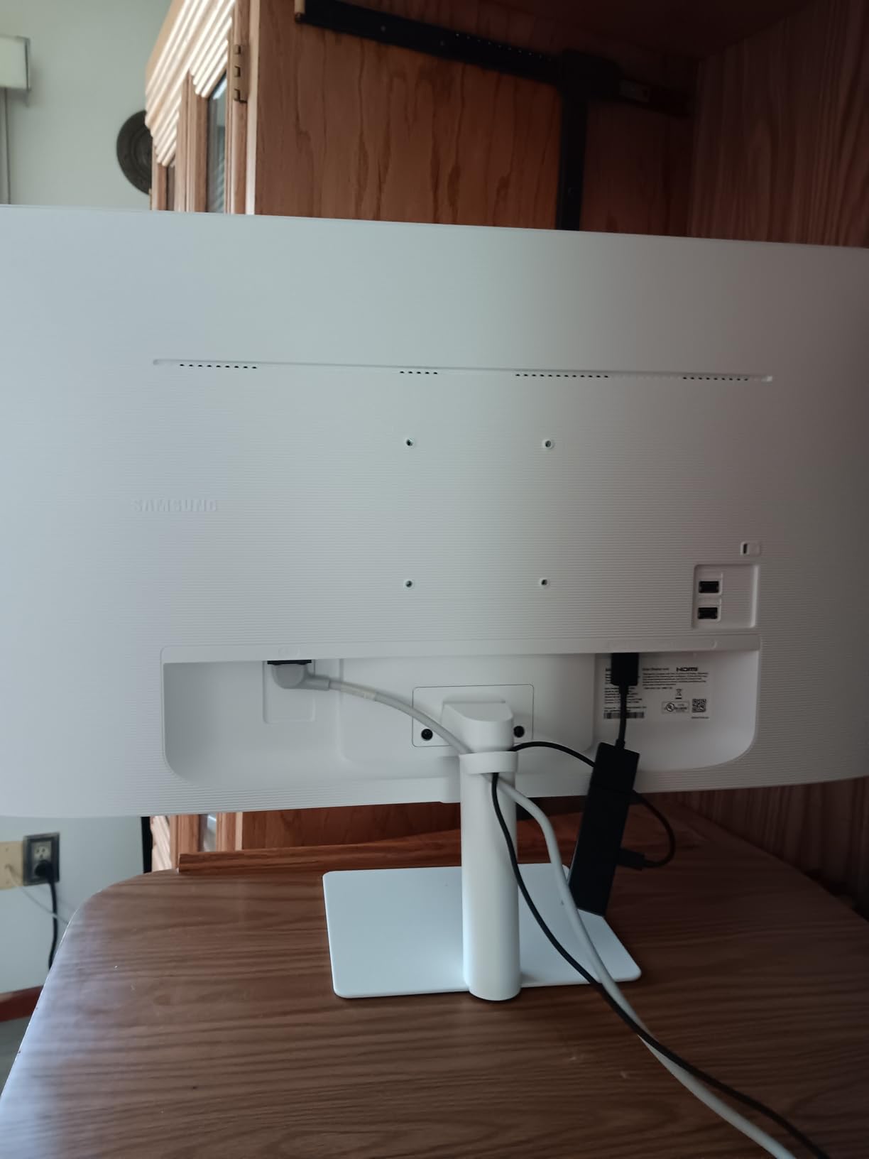 SAMSUNG 27-Inch M5 (M50D) Series FHD Smart Monitor with Streaming TV, Speakers, HDR10, Gaming Hub, Multiple Ports, LS27DM500ENXGO, 2024 customer photo 1