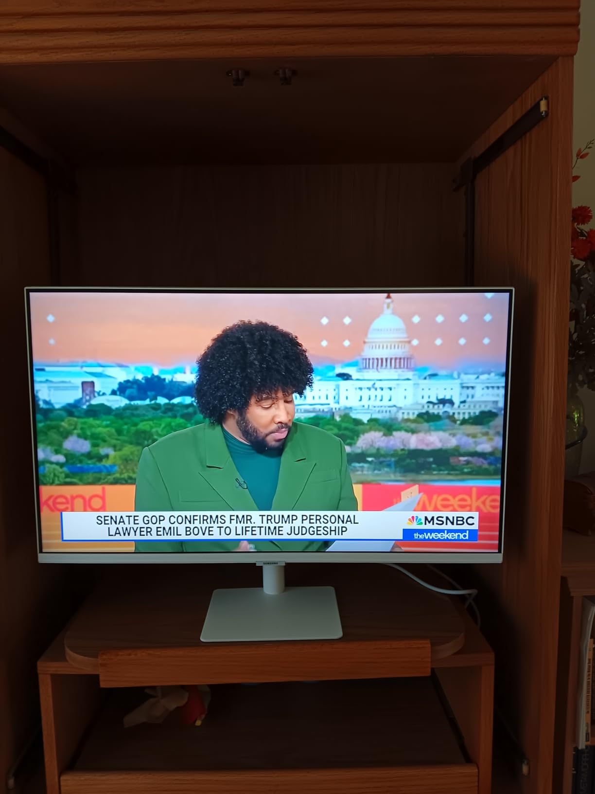 SAMSUNG 27-Inch M5 (M50D) Series FHD Smart Monitor with Streaming TV, Speakers, HDR10, Gaming Hub, Multiple Ports, LS27DM500ENXGO, 2024 customer photo 2