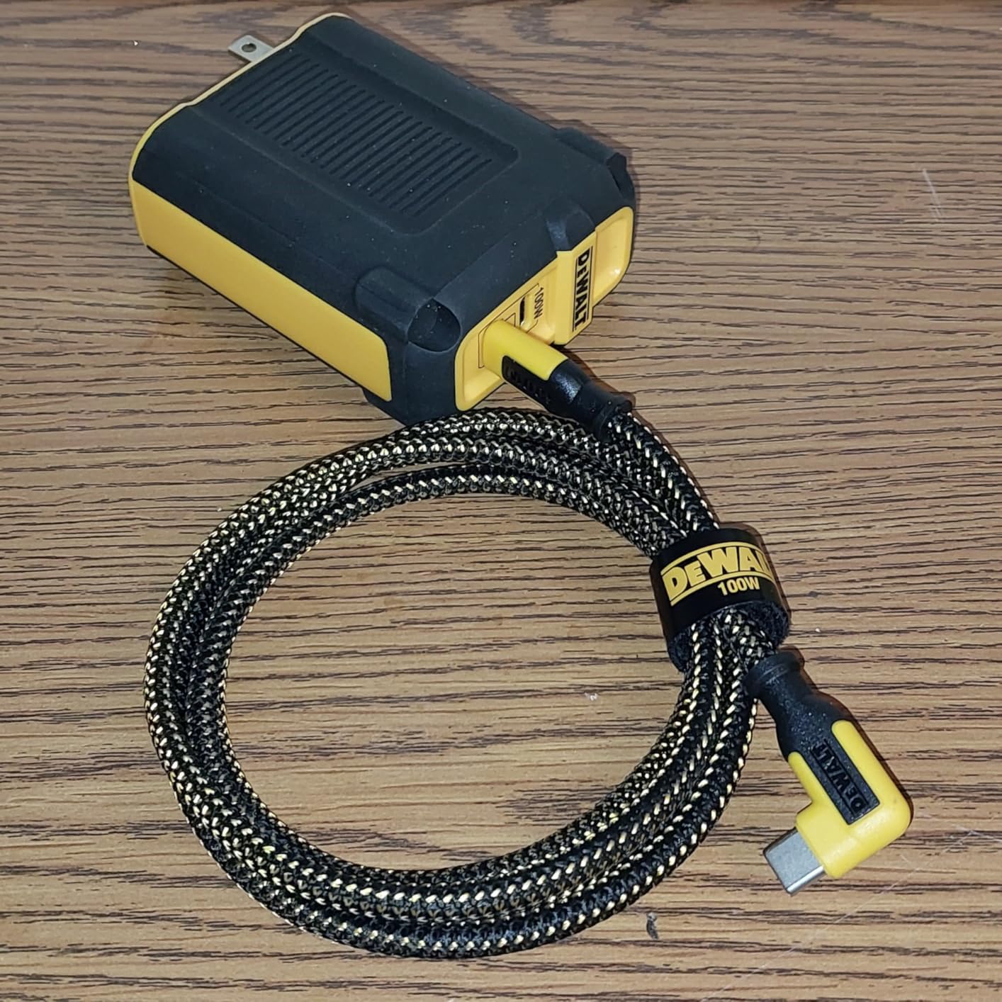 DEWALT Heavy Duty 100W USB C Charger Block (GaN), 2 Port 100 Watt Fast Compact Wall Charger for MacBook Pro, MacBook Air, Google Pixelbook, ThinkPad, Dell XPS, iPad Pro, Galaxy S22/S20, iPhone 16/15/14 customer photo 1