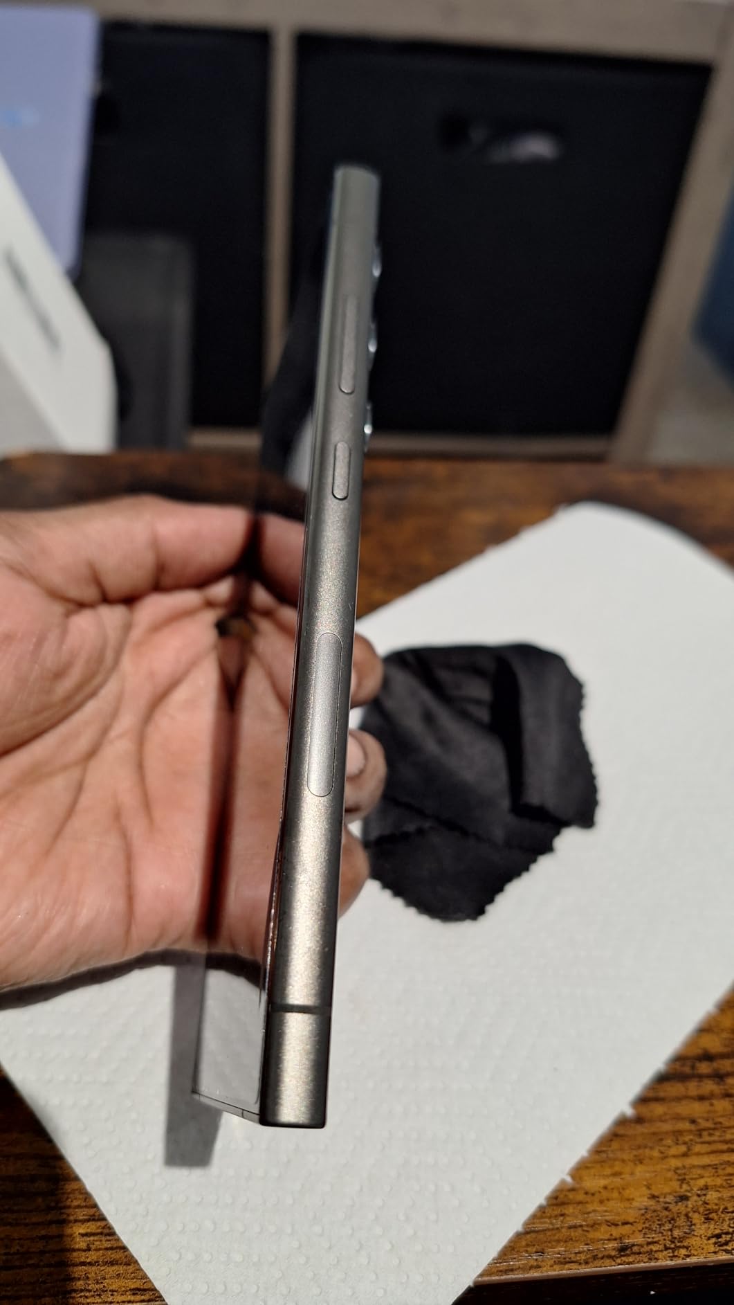Samsung Galaxy S24 Ultra 5G, US Version, 512GB, Titanium Black - Unlocked (Renewed) customer photo 2