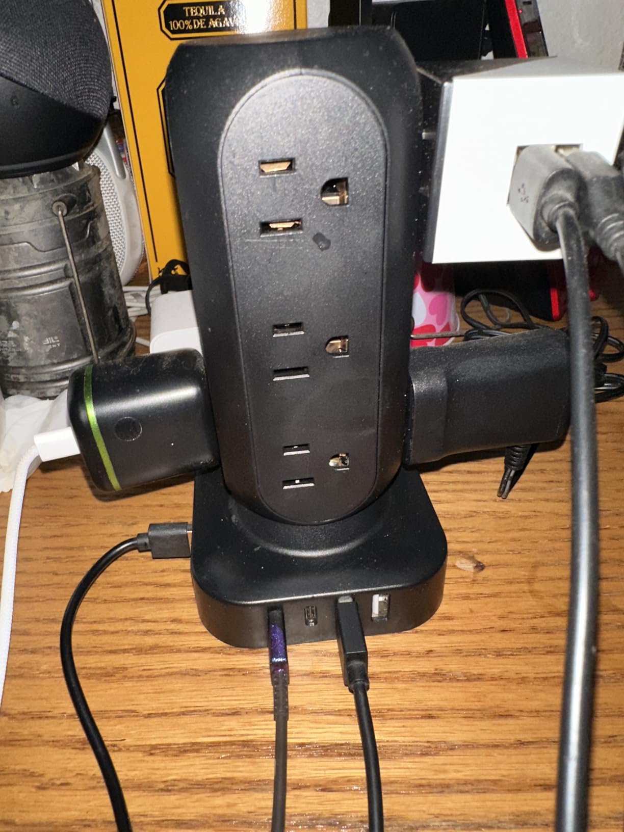 Flat Plug Power Strip Tower, TenTrend Dual PD 20W USB-C Charger Tower with 12 AC Outlets & 8 USB Ports (4 USB C), 40W Total Fast Charging Station, 10FT Extension Cord for Desk Office Dorm Room customer photo 1