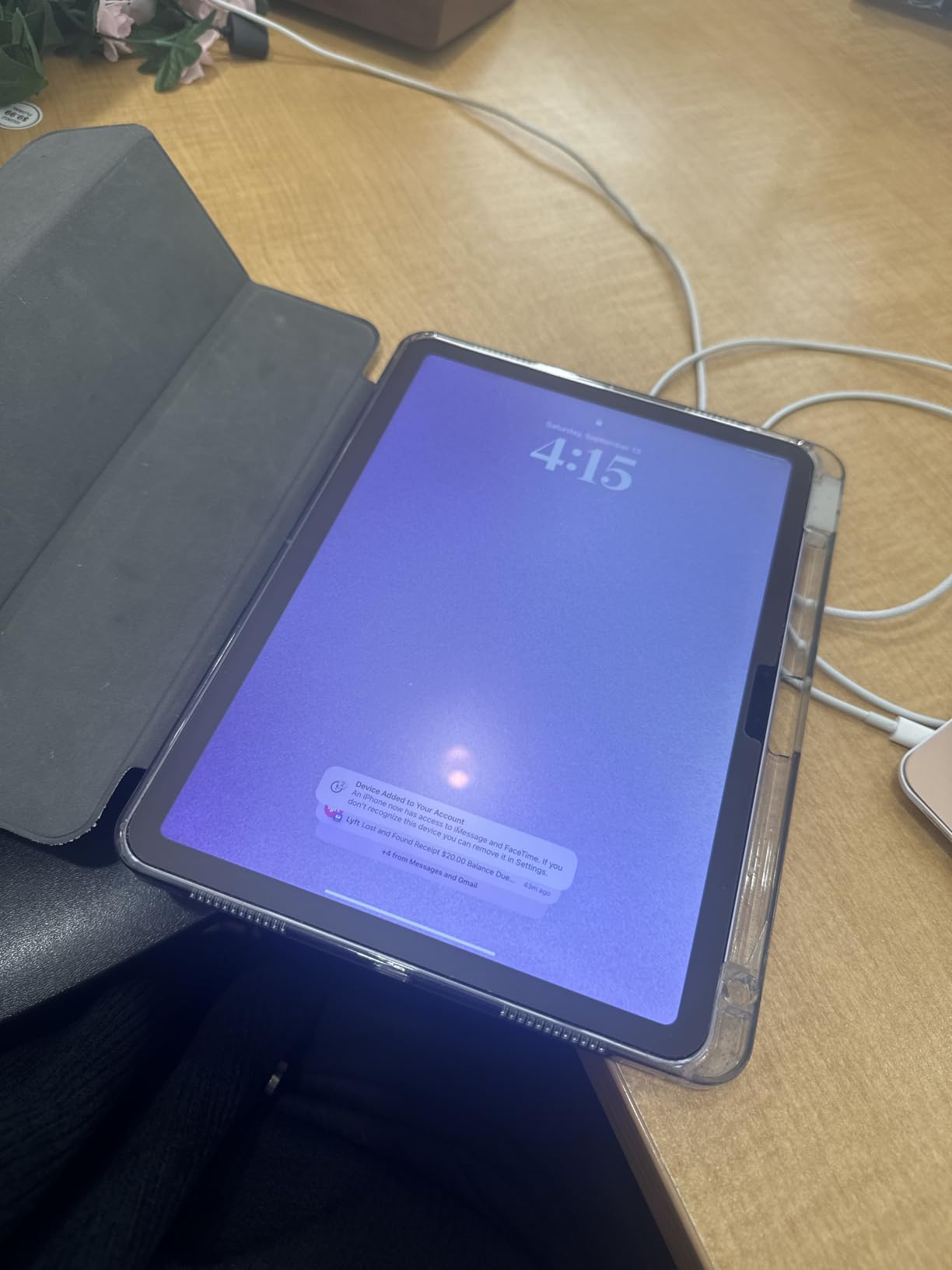 iPad Air 11-inch (M2): Built for Apple Intelligence, Liquid Retina Display, 128GB, 12MP Front/Back Camera, Wi-Fi 6E, Touch ID, All-Day Battery Life - Blue customer photo 1
