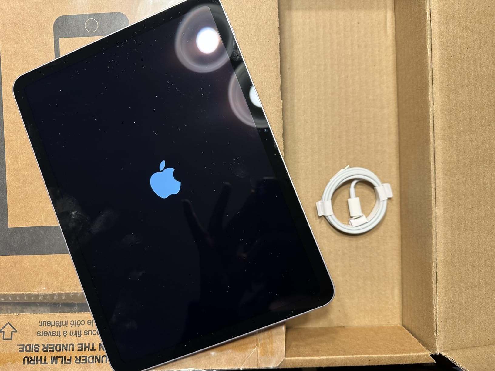 Apple 2024 iPad Air 11-inch, Wi-Fi, 128GB - Space Gray (Renewed) customer photo 2