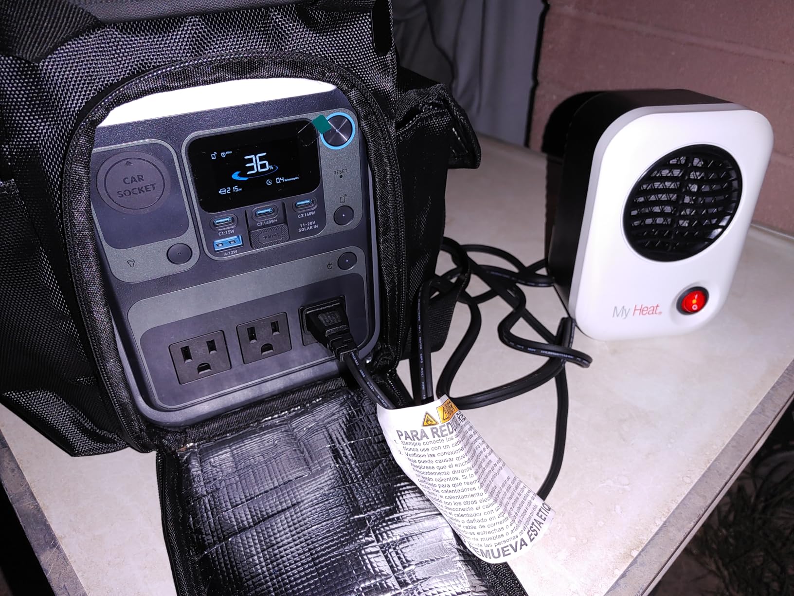 Anker Solar Generator SOLIX C300 with 60W Solar Panel, 288Wh Portable Power Station, 300W (600W Surge), LiFePO4 Battery, 140W Two-Way Fast Charging, for Outdoor Camping, Traveling, and Emergencies customer photo 1