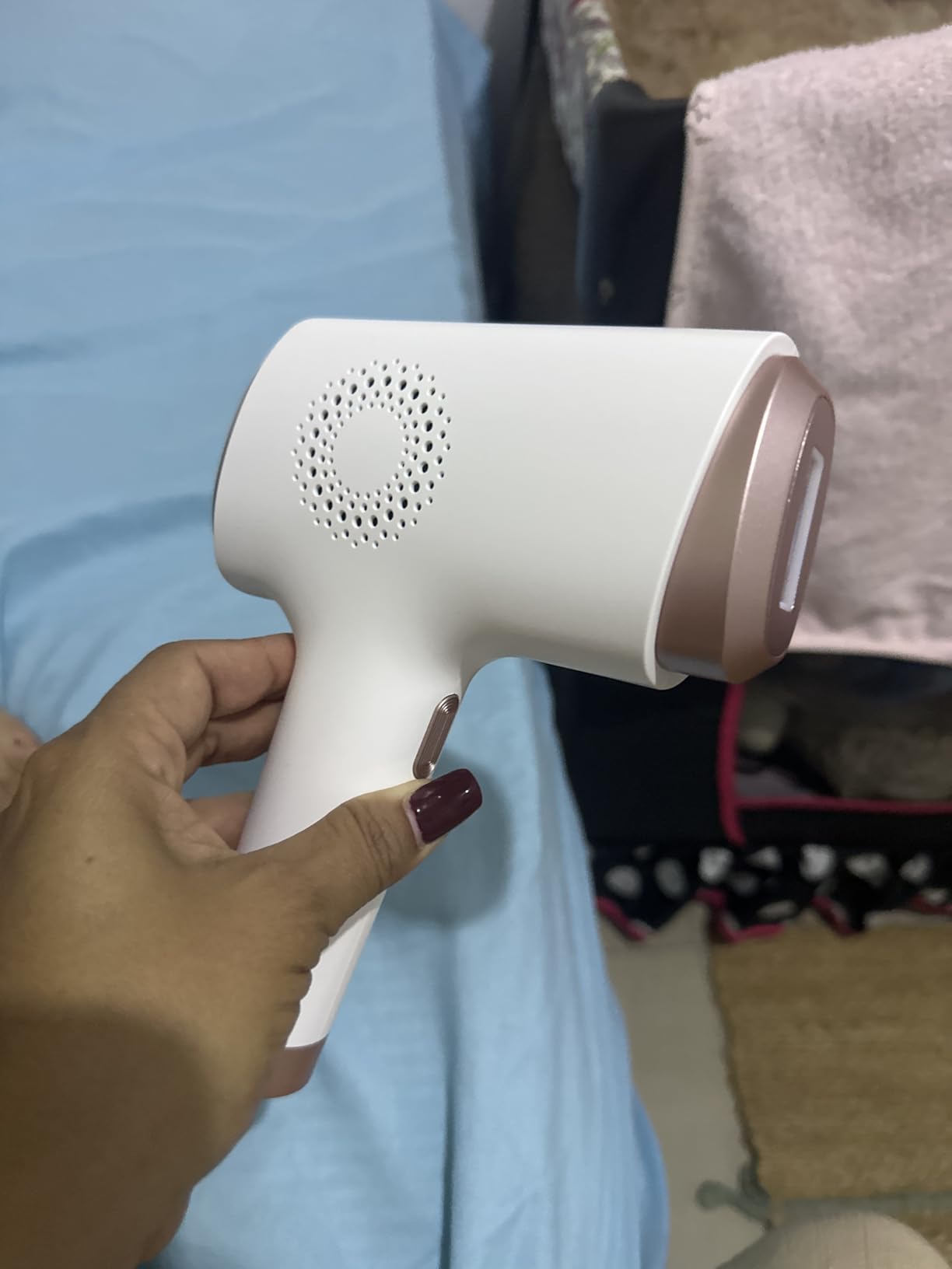 Finequin Laser Hair Removal for Women & Men, 45°F Ice-Cooling Contact, Safe & Virtually Painless Alternative to Salon IPL Hair Removal Device, Long-Lasting Hair Removal from Home, with Razor & Glasses customer photo 2