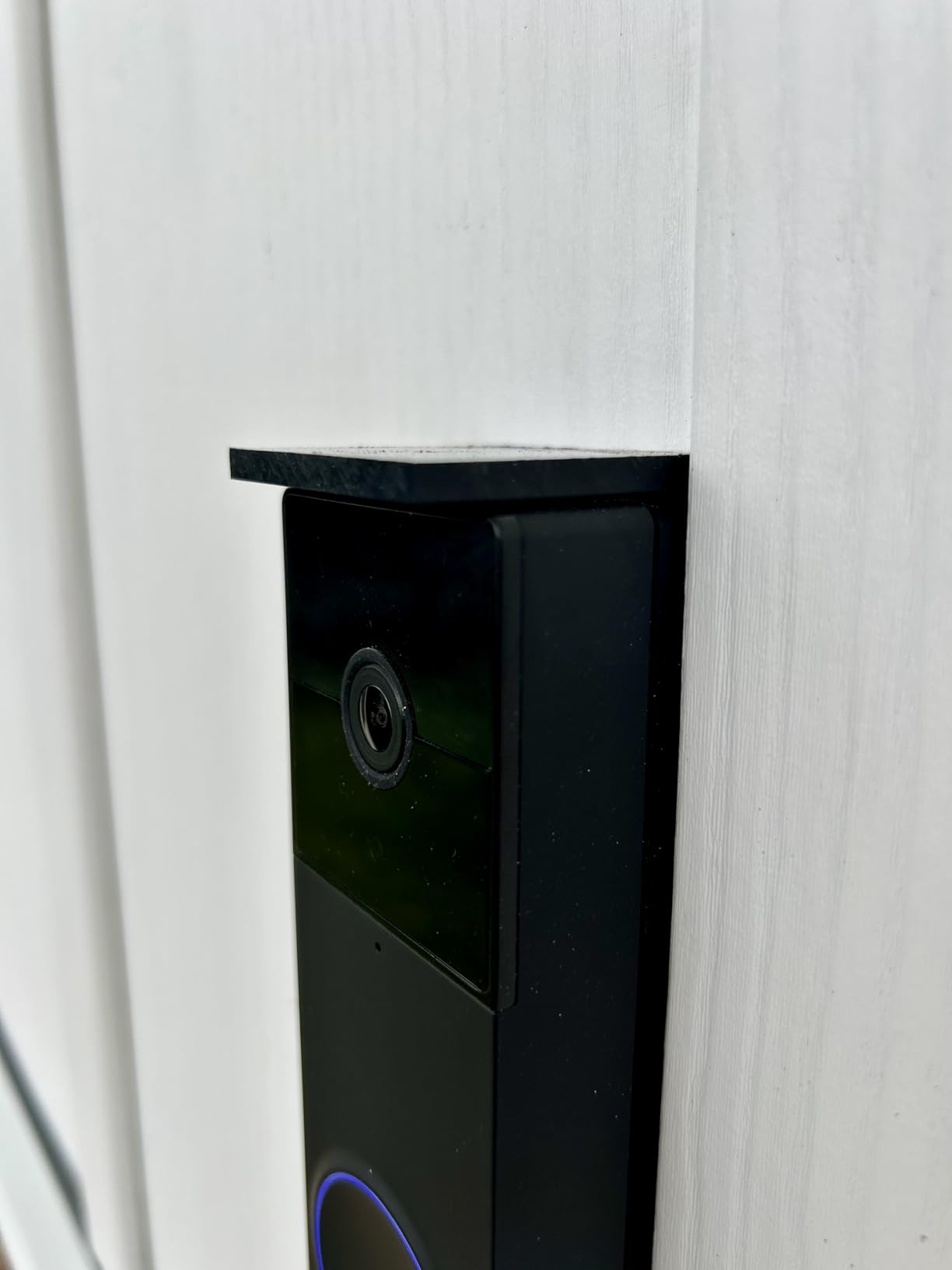 WYZE Wireless Duo Cam Video Doorbell (Chime Included), Battery Powered, 2K Full HD Video, 2 Cameras (People and Package), 2-Way Audio, Color Night Vision customer photo 2