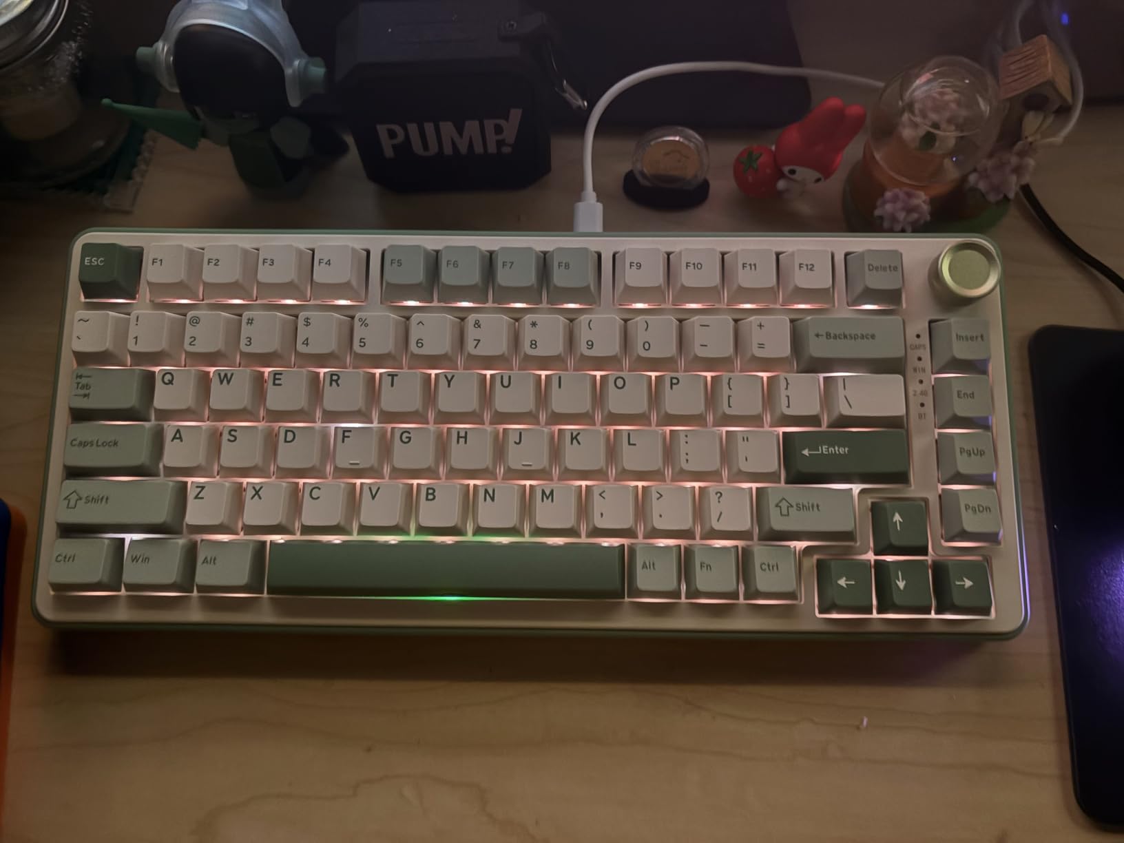 YUNZII B75 PRO Wireless Mechanical Keyboard, 75% Layout with Knob, Hot Swap Gasket Custom Structure, Creamy Pre-lubed Switches, RGB Backlit, BT/Type-C/2.4G customer photo 2