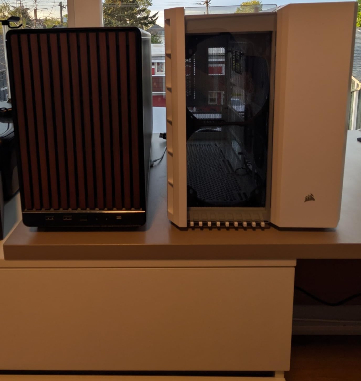 Lian Li A3-mATX-WD-26.3L Micro Form Factor Chassis - No Fans Included - Supports 360mm AIO - Modularity Design - for M-ATX, ITX Motherboard - DAN Cases Collaboration - Wood Front Panel - Black (A3X-WD) customer photo 1
