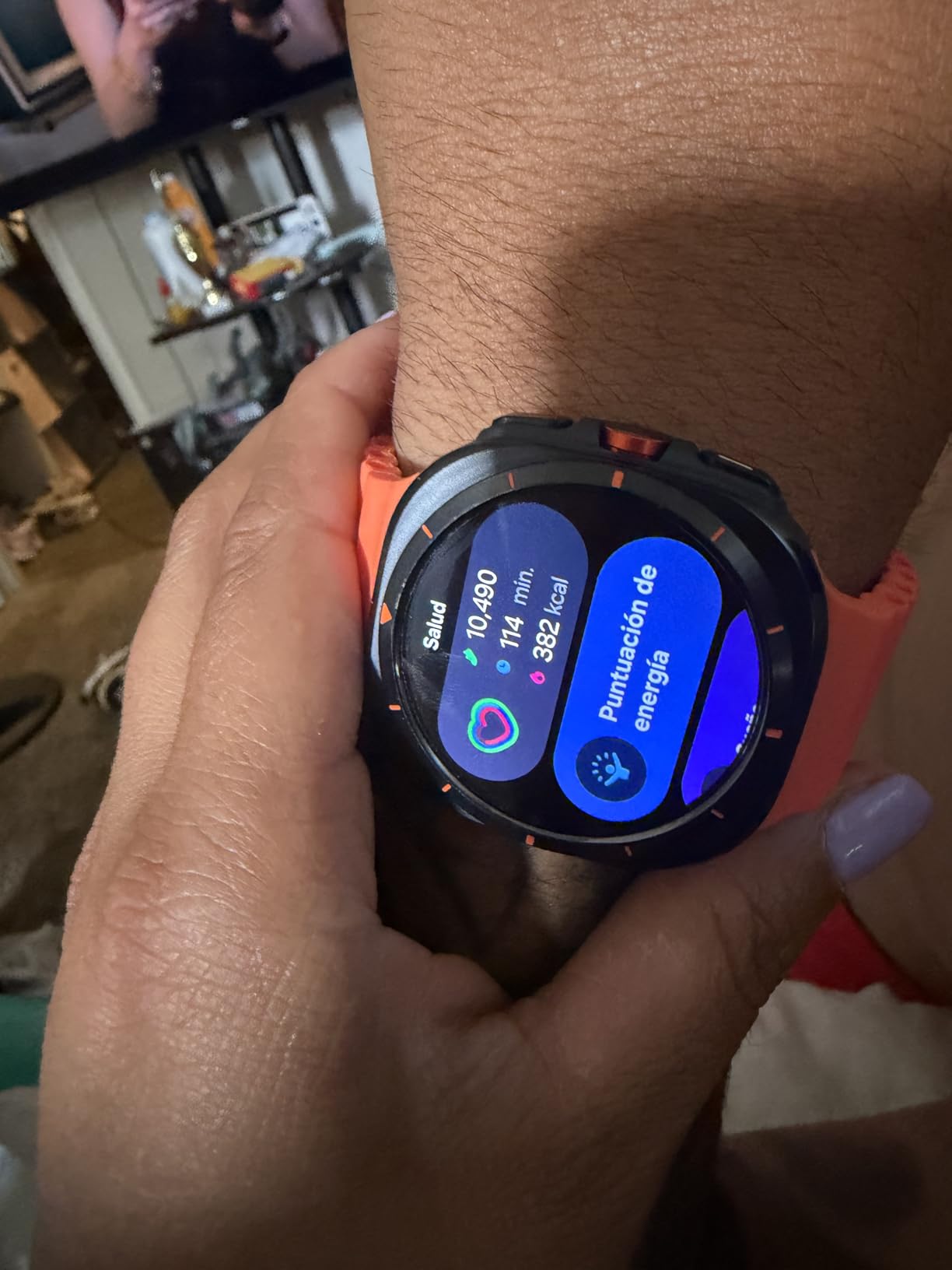 SAMSUNG Galaxy Watch Ultra 47mm LTE AI Smartwatch w/Energy Score, Wellness Tips, Heart Rate Tracking, Sleep Monitor, Fitness Tracker, GPS, 2024, Titanium Gray (Renewed) customer photo 1