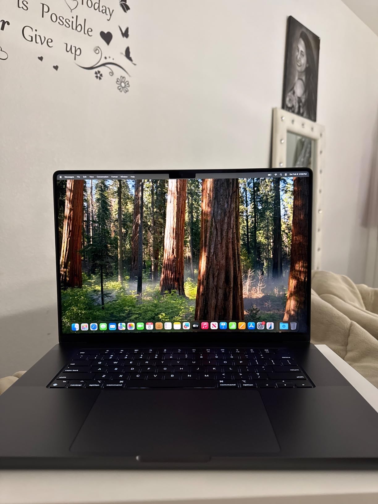 Apple 2024 MacBook Pro Laptop with M4 Max, 14-core CPU, 32-core GPU: Built for Apple Intelligence, 16.2-inch Liquid Retina XDR Display, 36GB Unified Memory, 1TB SSD Storage; Space Black customer photo 1