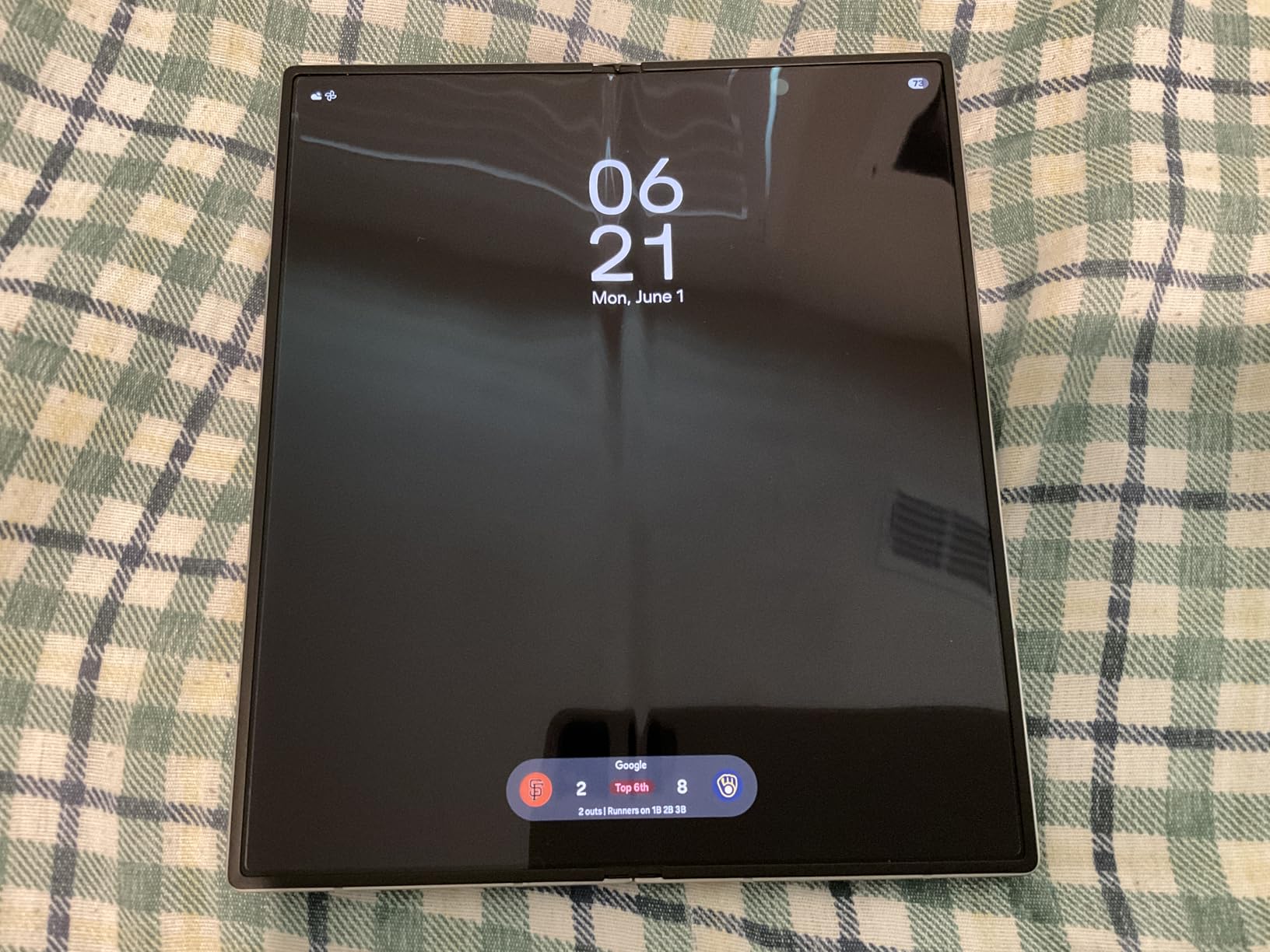 Samsung Galaxy Z Fold 6 AI Cell Phone, 256GB Unlocked Silver Shadow (Renewed) customer photo 1