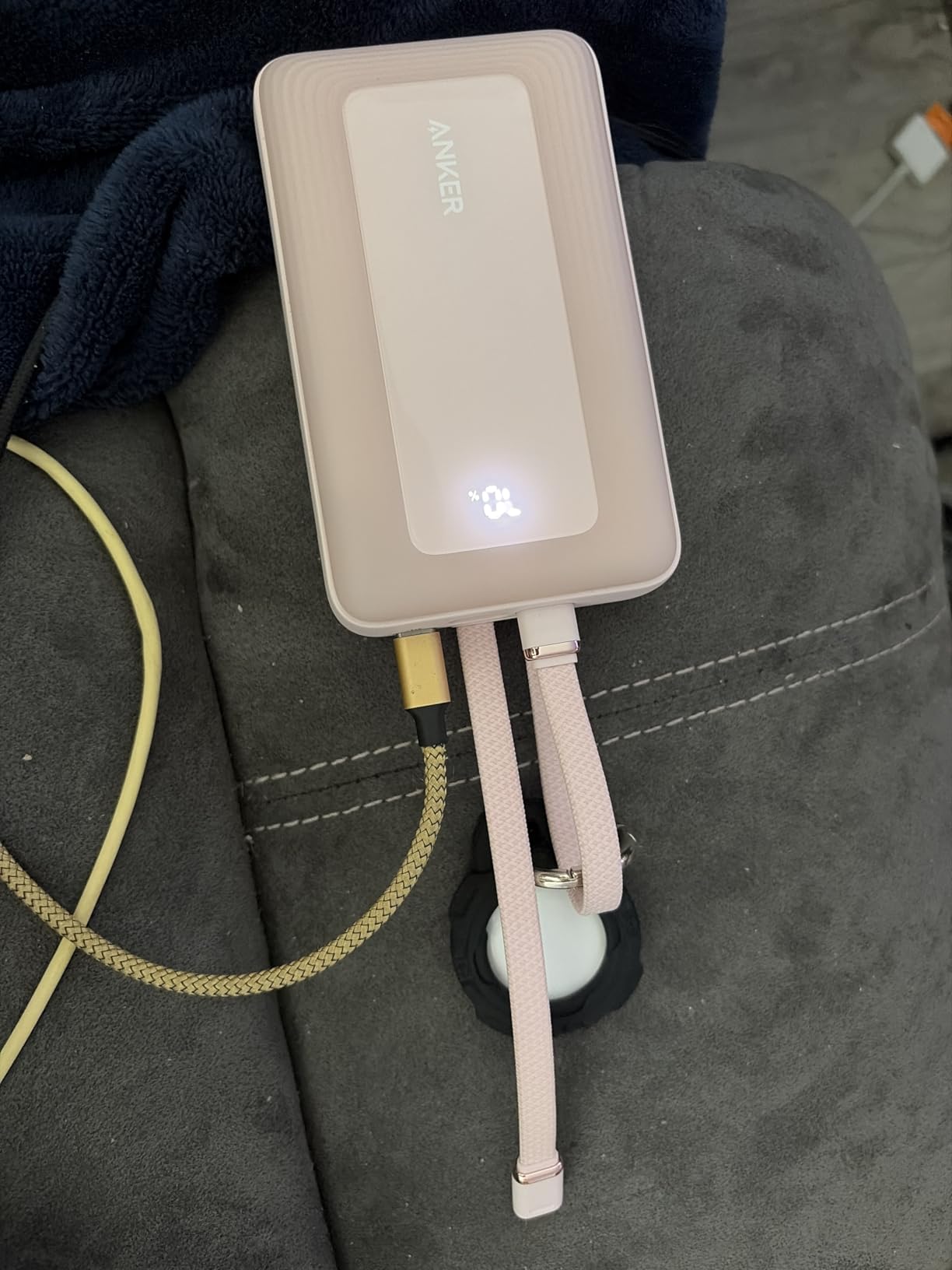 Zolo Power Bank (2025 Upgraded Version), 45W Max Fast Charging, 20,000mAh Battery Pack, Dual Built-in USB-C Cables, USB-C&A Port, for iPhone 17/16 Series, Galaxy, MacBook, and More customer photo 1