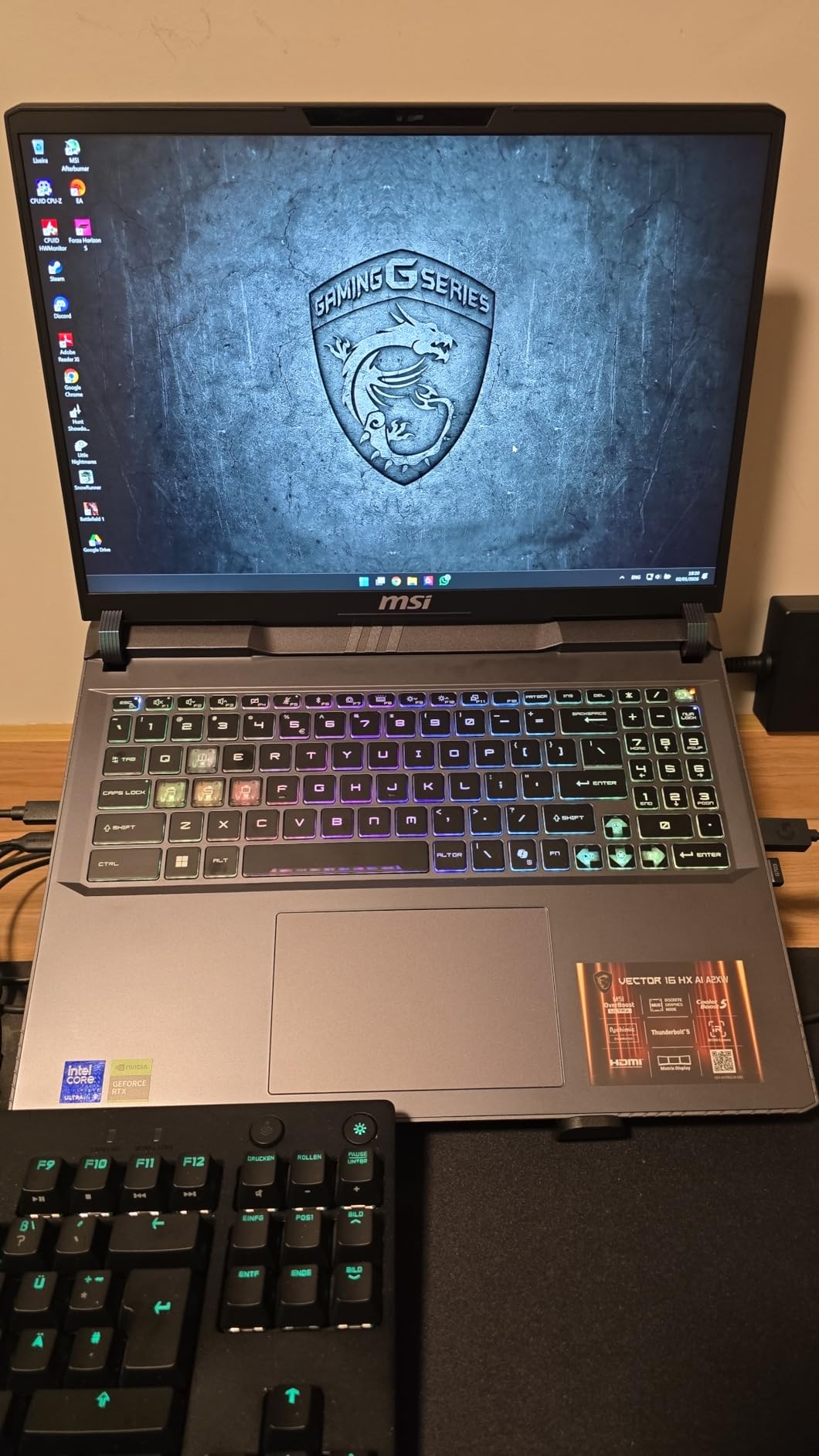 MSI Vector 16 HX AI 16 240Hz QHD+ Gaming Laptop: Intel Core Ultra 9-275HX, NVIDIA Geforce RTX 5070Ti, 16GB DDR5, 1TB NVMe SSD, Thunderbolt 5, Wi-Fi 7, Win 11 Home: Cosmo Gray A2XWHG-211US customer photo 1
