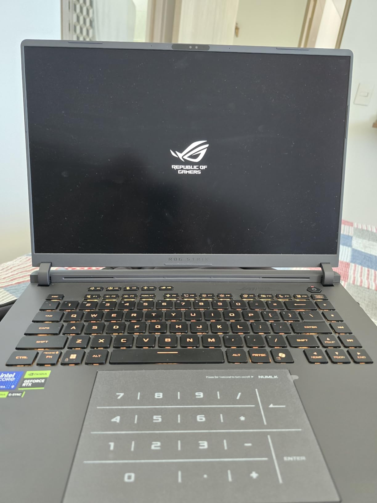ASUS ROG Strix G16 (2025) Gaming Laptop, 16