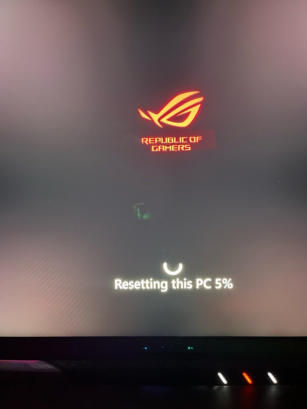 ROG Strix SCAR 16 (2025) Gaming Laptop, 16