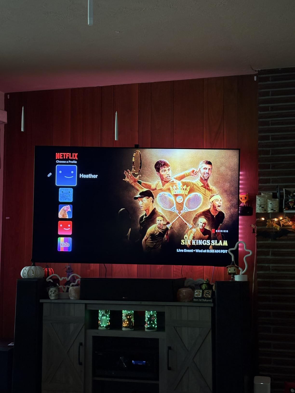 43-Inch Class Neo QLED 4K QN90F Series, Vision AI, Mini LED Smart TV (2025 Model, 43QN90F) Neo Quantum HDR+, Object Tracking Sound Lite w/Dolby Atmos, Glare Free, Gaming Hub, Alexa Built-in customer photo 2