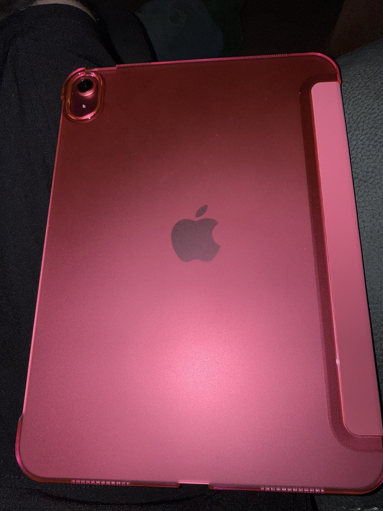 iPad 11-inch: A16 chip, 11-inch Model, Liquid Retina Display, 128GB, Wi-Fi 6, 12MP Front/12MP Back Camera, Touch ID, All-Day Battery Life - Blue customer photo 1