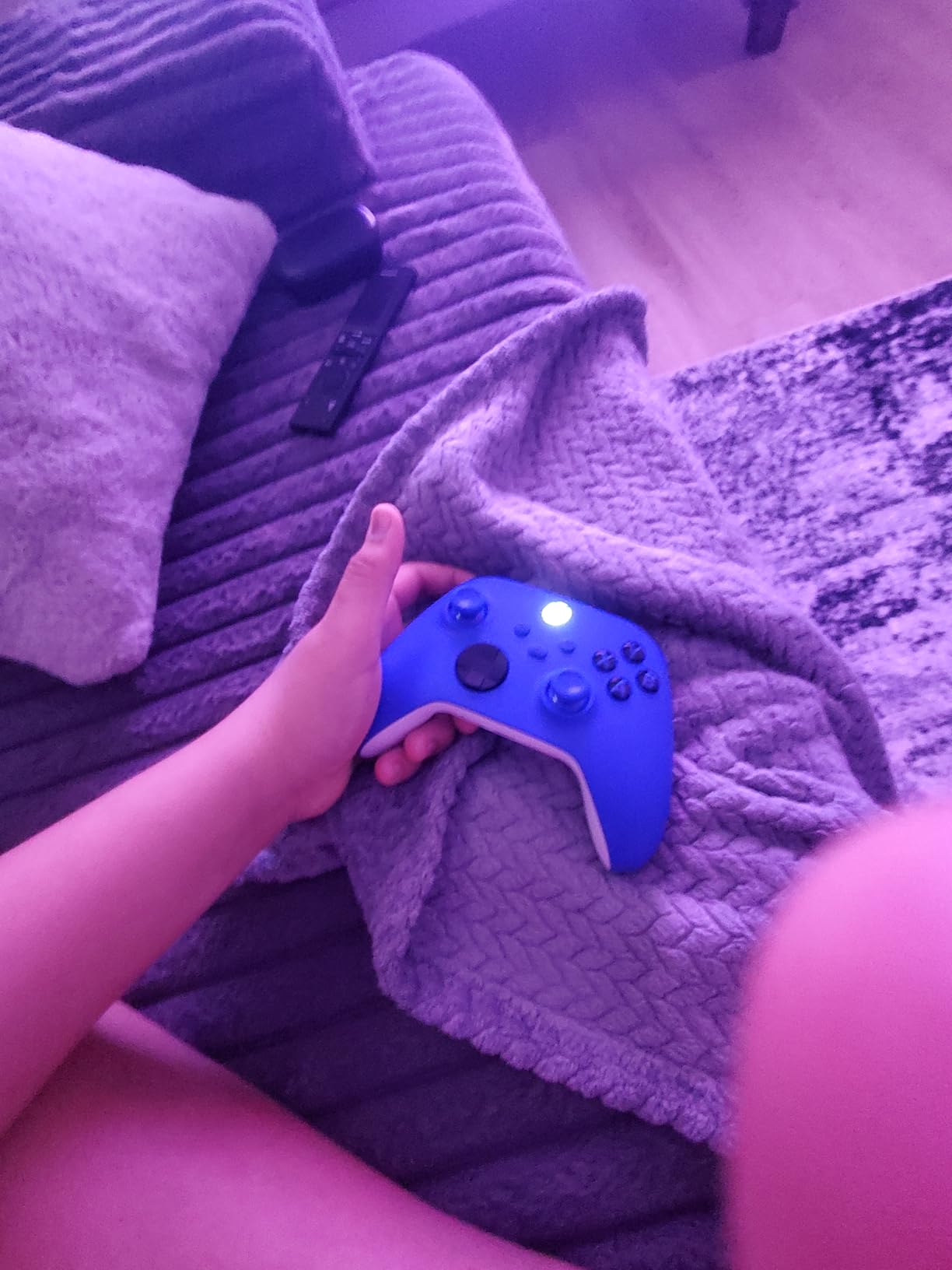 XBOX Wireless Gaming Controller | Shock Blue | Console, PC, & Cloud Devices customer photo 1