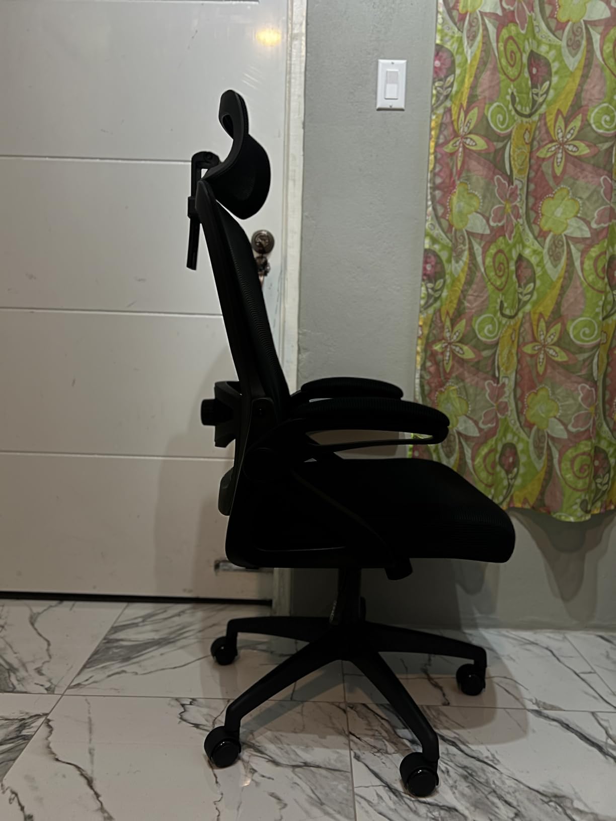 Fizzin Ergonomic Office Chair, 400 LBS Computer Chairs with Adjustable Lumbar Support, Breathable Mesh Desk Chair Ergonomic with Thickened Cushion, Comfy Home Office Desk Chair (Black) customer photo 1