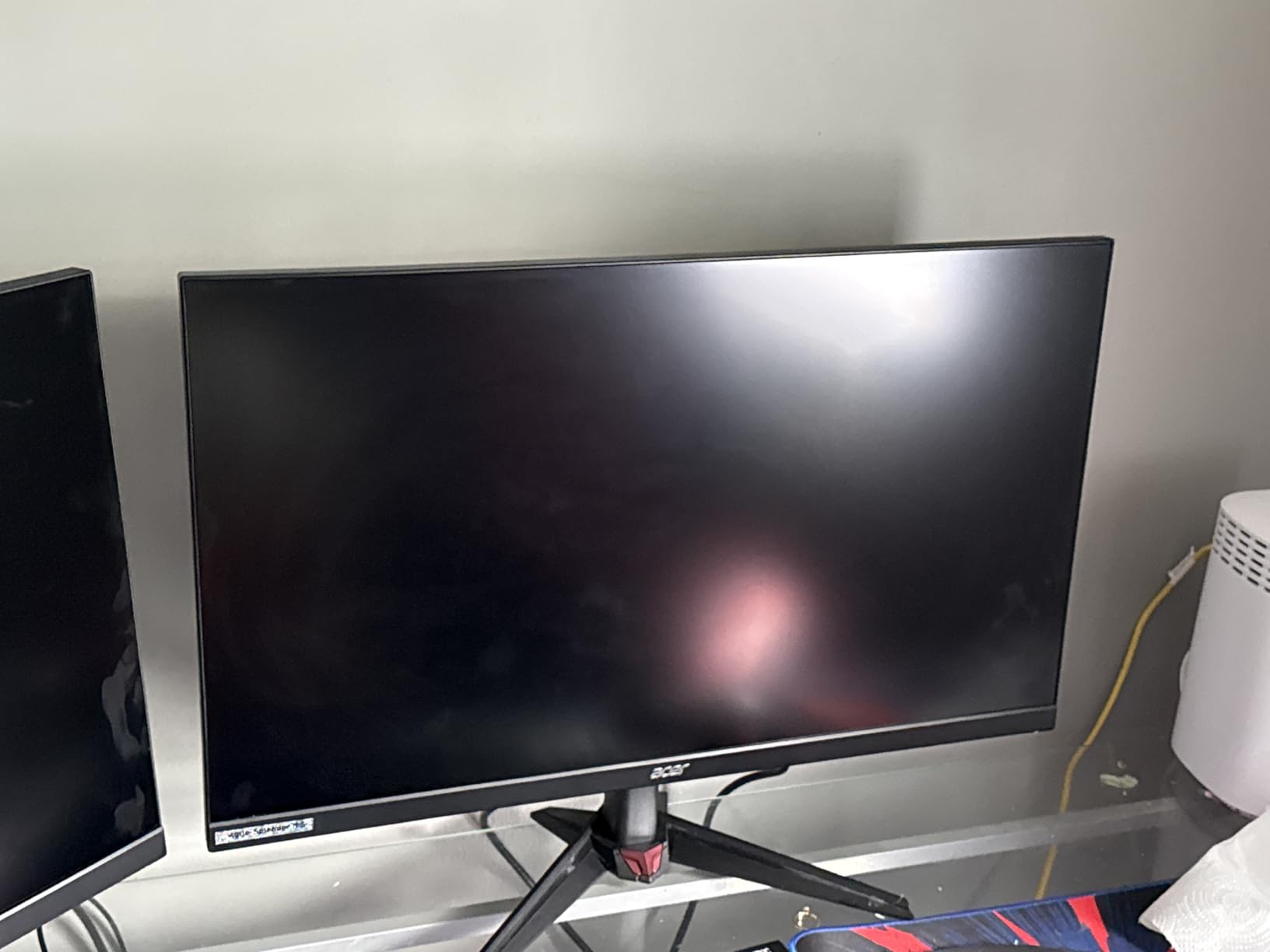Acer Nitro 27in 4K 3840x2160 IPS 160Hz DFR 320Hz Gaming Monitor VG270K V4 | 0.5ms, AMD FreeSync Premium, 2xHDMI 2.1, DisplayPort, Speaker, VESA Mountable, Bluelight Filter customer photo 1