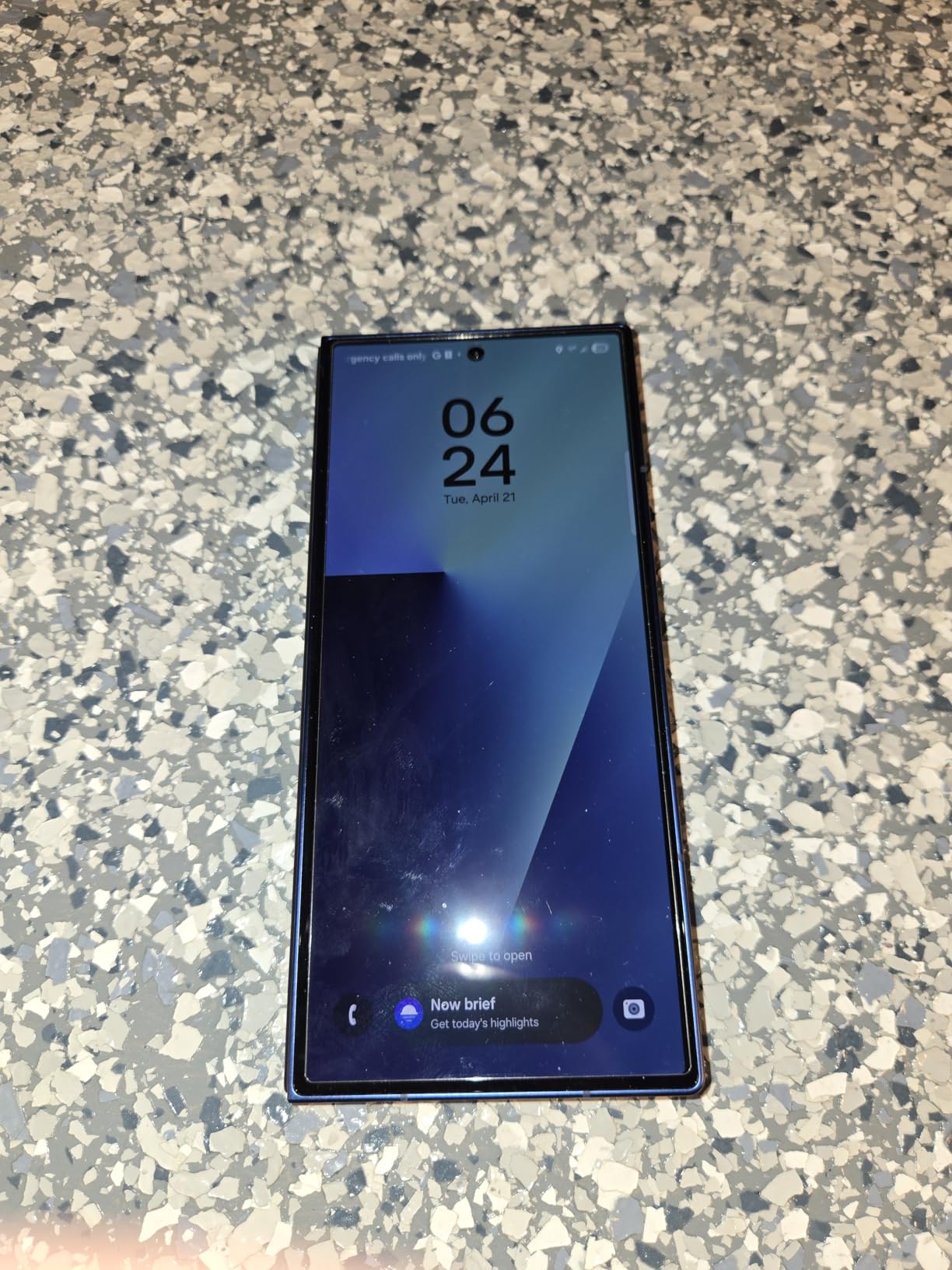 Samsung Galaxy Z Fold7 Cell Phone, 256GB AI Smartphone, Unlocked Android, AI Photo Edits, Large Screen, Long Battery Life, 2025, US 1 Yr Manufacturer Warranty, Blue Shadow customer photo 2