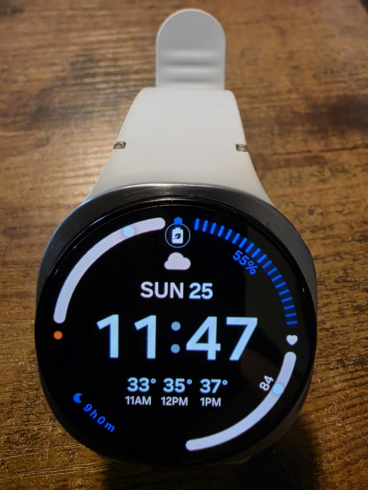 Samsung Galaxy Watch 8 (2025) 40mm LTE Smartwatch, Cushion Design, Fitness Tracker, Sleep Coaching, Running Coach, Energy Score, Heart Rate Tracking, Graphite [US Version, 2 Yr Warranty] customer photo 2