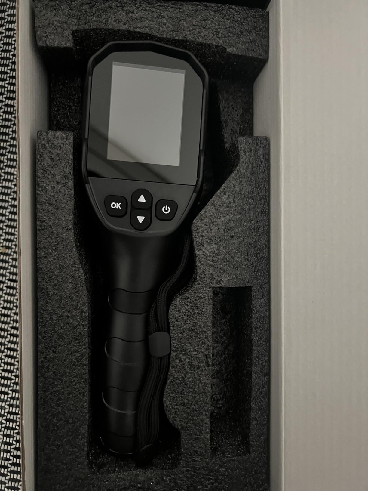 Thermal Camera, 240 x 240 TISR Resolution, -4F to 1022F Temp Range, 25Hz Infrared Camera with Temperature Alarm, 50FOV Handheld Thermal Imaging Camera customer photo 1