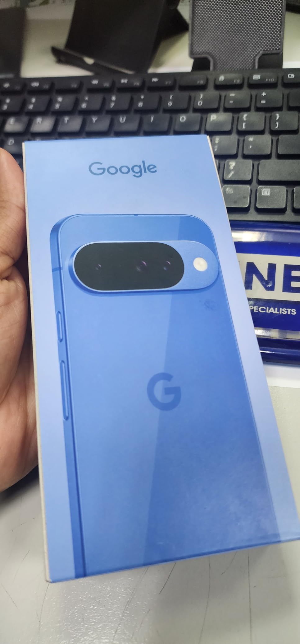 Google Pixel 10 - Unlocked Android Smartphone with Gemini, Your Google AI Assistant - Advanced Triple Rear Camera, Fast-Charging 24+ Hour Battery, and 6.3