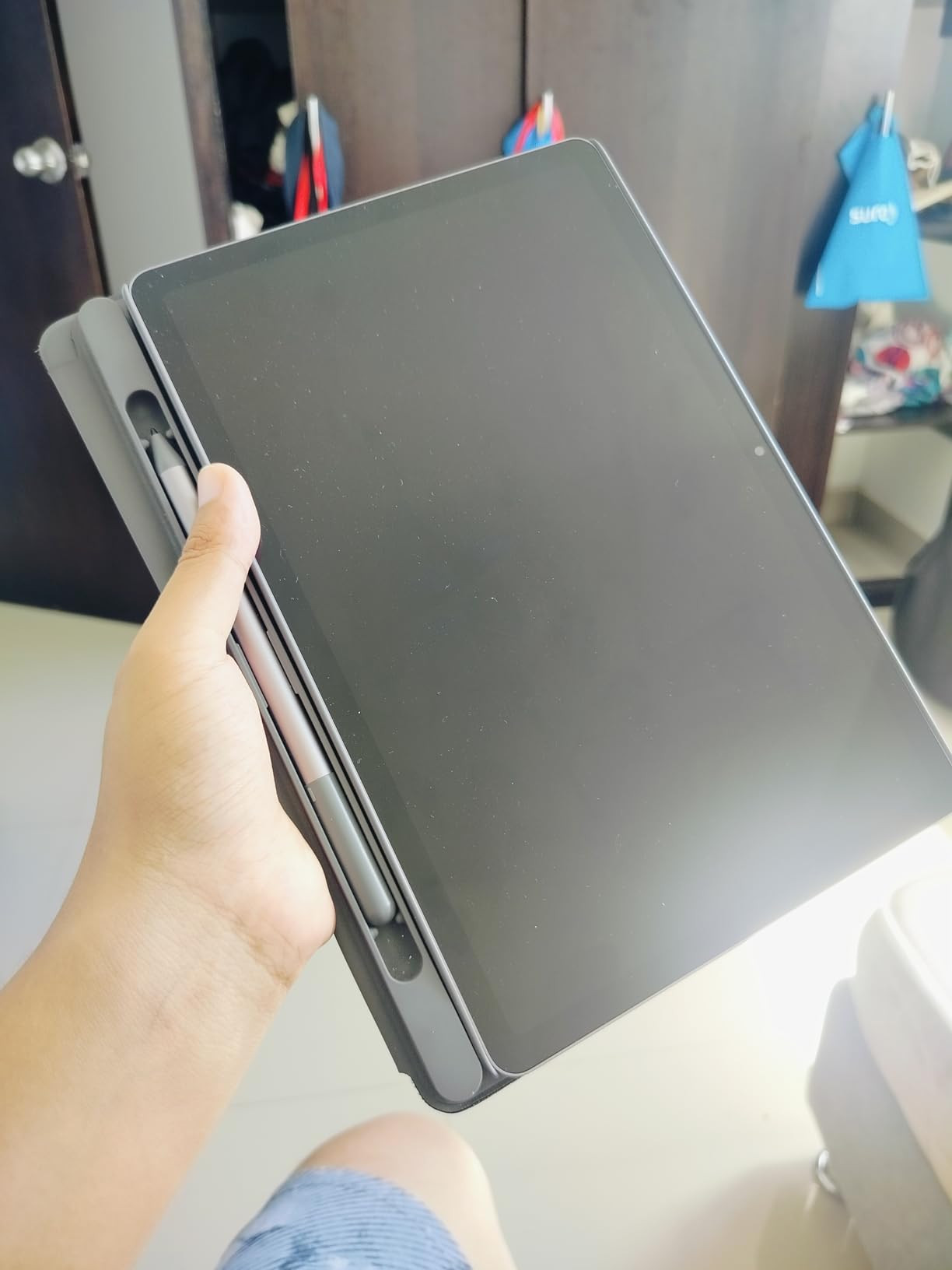Lenovo Idea Tab - College Tablet - 11 inch 2.5K IPS Touchscreen Display - 90Hz - MediaTek Dimensity 6300 - 8 GB Memory - 256 GB Storage - Integrated Arm Mali-G57 MC2 - Tab Pen and Folio Case customer photo 1