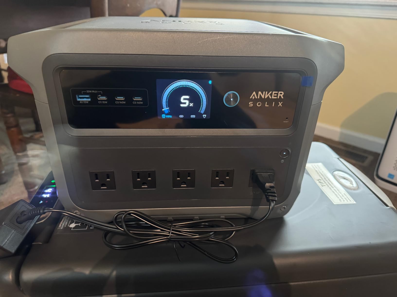 Anker SOLIX C1000 Gen 2 Portable Power Station, 2,000W (Peak 3,000W) Solar Generator, Full Charge in 49 Min, 1,024Wh LiFePO4 Battery for Home Backup, Power Outages, and Camping (Optional Solar Panel) customer photo 2