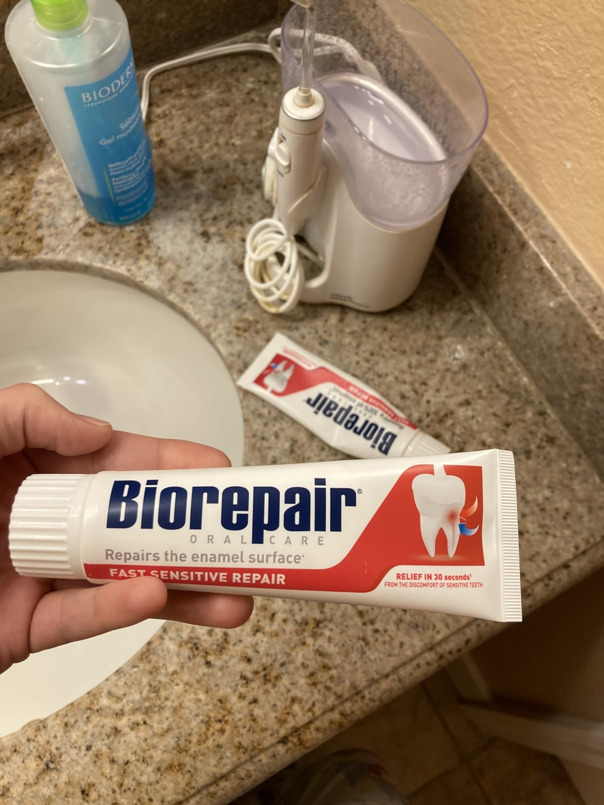 BIOREPAIR Gentle Protection- 24% Hydroxyapatite Toothpaste for Sensitive Teeth, Daily Use, Fluoride Free Toothpaste, Helps Prevents Plaque Build-Up & Freshens Breath, Oral Care, 3.28 Oz, Made in Italy customer photo 1