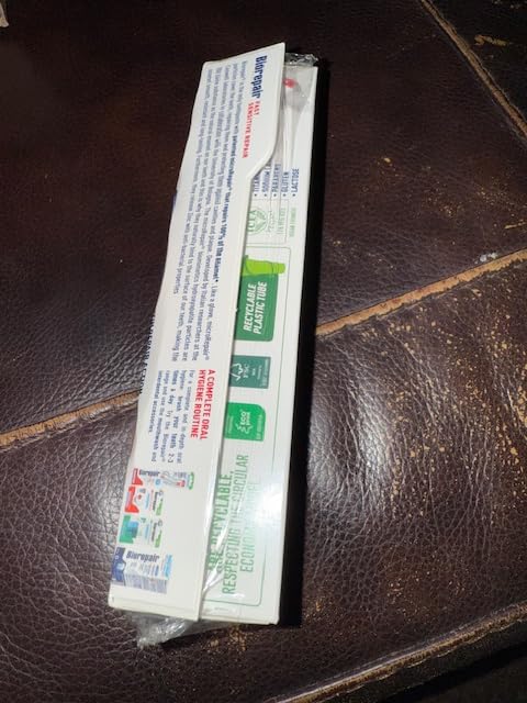 BIOREPAIR Gentle Protection- 24% Hydroxyapatite Toothpaste for Sensitive Teeth, Daily Use, Fluoride Free Toothpaste, Helps Prevents Plaque Build-Up & Freshens Breath, Oral Care, 3.28 Oz, Made in Italy customer photo 2