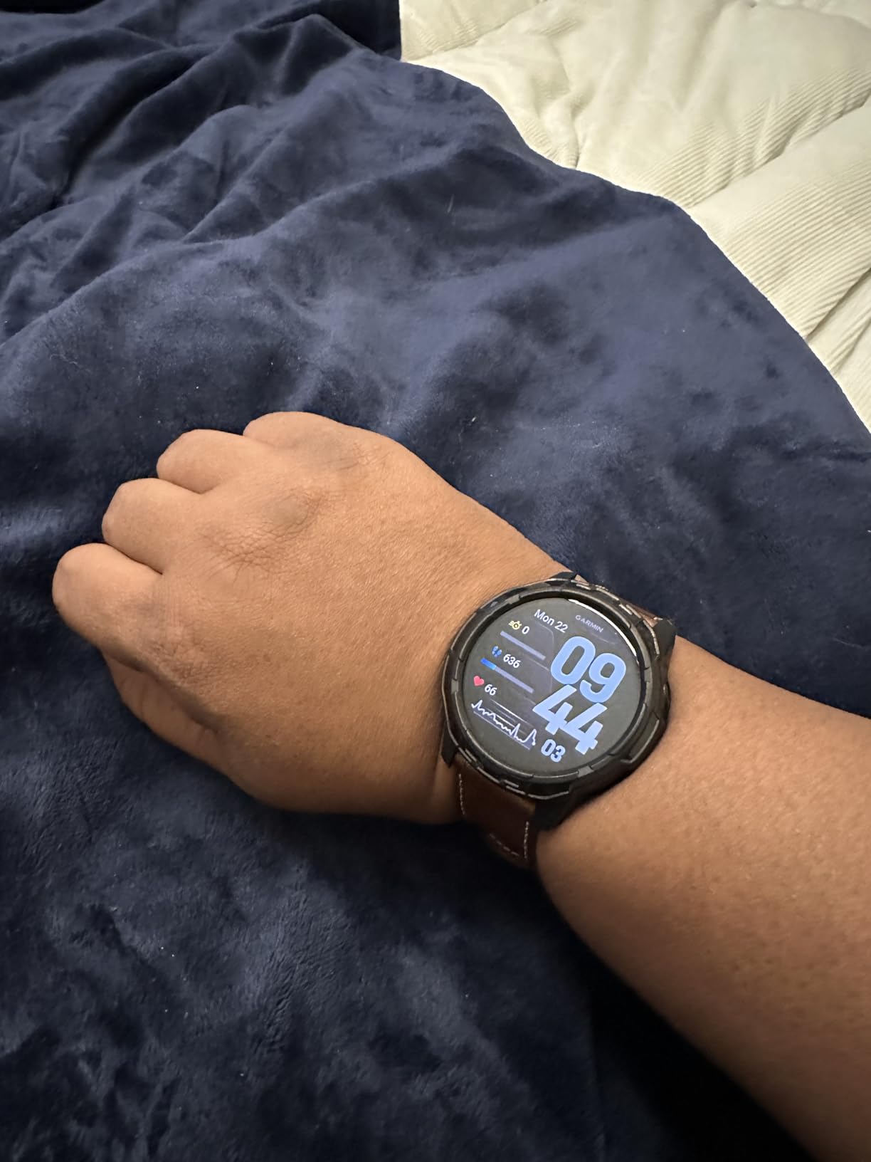 Venu 4, 45mm, Advanced Health and Fitness GPS Smartwatch, Bright Colorful Display, Built-in Flashlight, 12 Days of Battery Life, Slate with Black Silicone and Brown Leather Band - 2 Bands customer photo 2