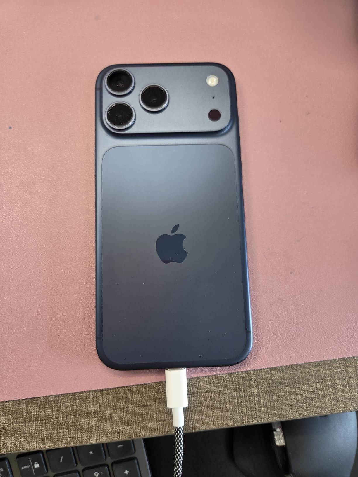 Apple iPhone 17 Pro Max, US Version, 256GB, eSIM, Silver- Unlocked (Renewed) customer photo 1