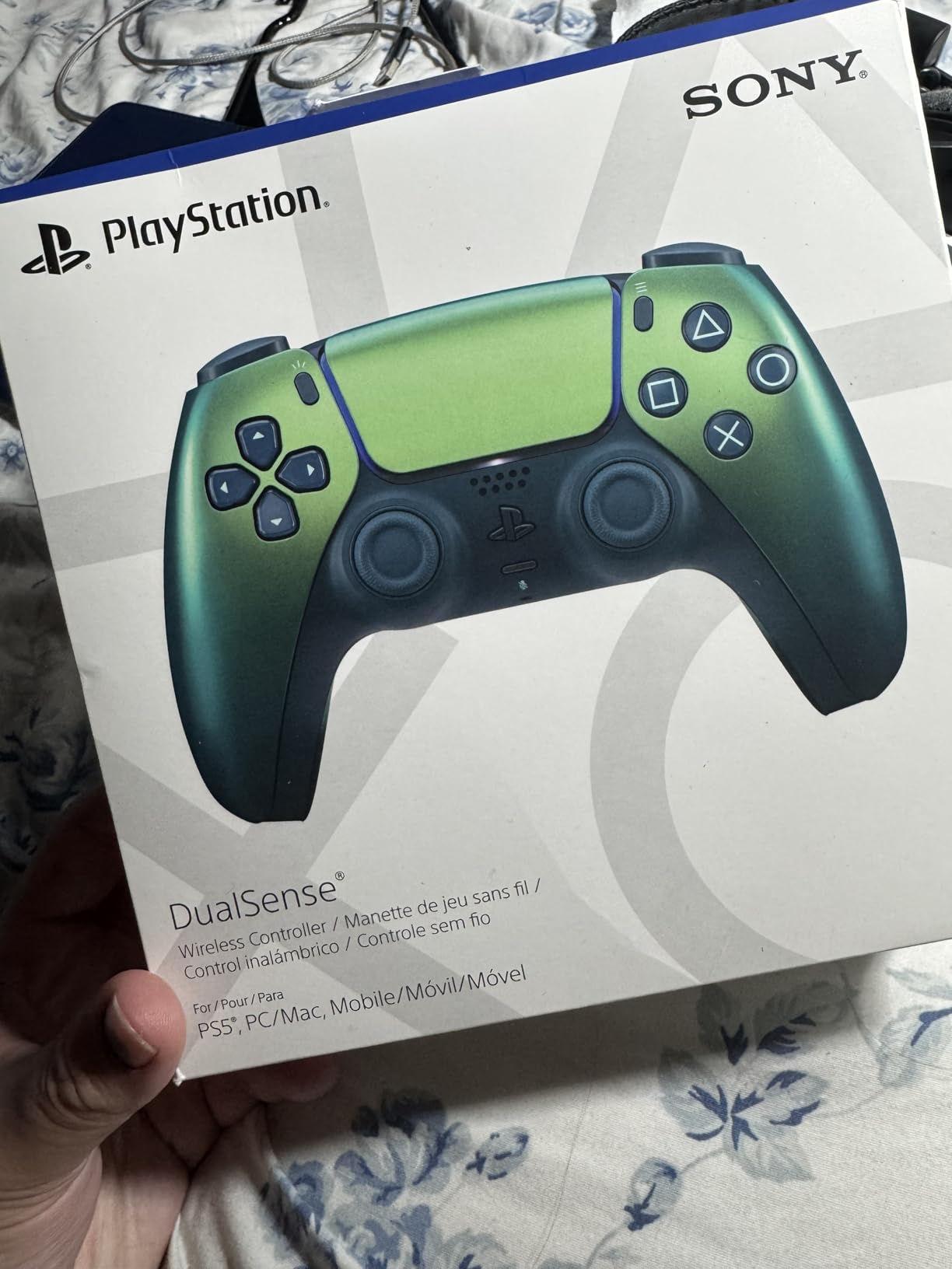 PlayStation DualSense Wireless Controller - Cosmic Red - for PS5, PC, MAC & Mobile customer photo 2