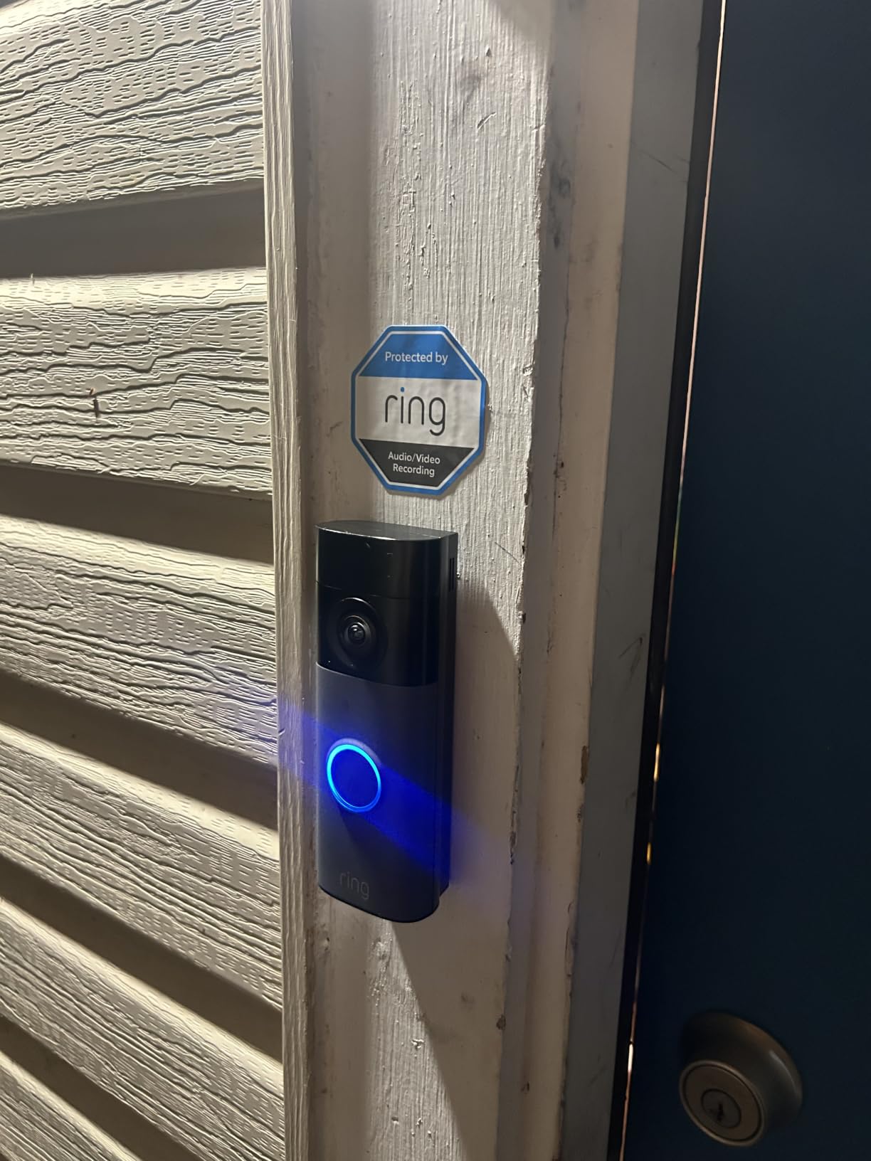 Ring Battery Doorbell (newest model) - Retinal 2K with wide-angle video, up to 6x Enhanced Zoom, Two-Way Talk, and Built-In Battery, Speckled White customer photo 2