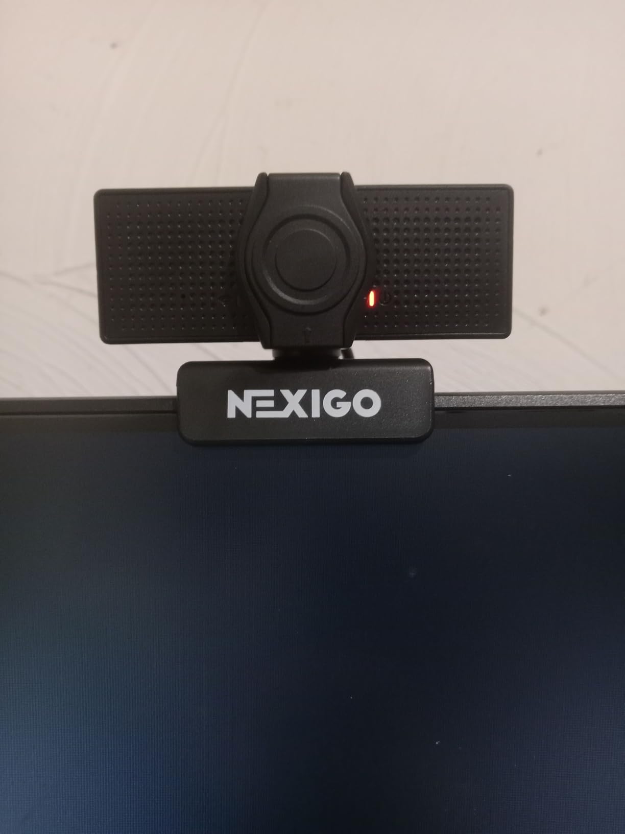 NexiGo N660P Pro 4K Webcam with Distortion-Free Lens, 1080p 60 fps Autofocus USB Streaming Camera, 3DNR, Noise-Canceling Mics & Privacy Cover, Web Cam for Gaming/Live Streaming/PC/Mac/Switch 2, Black customer photo 2