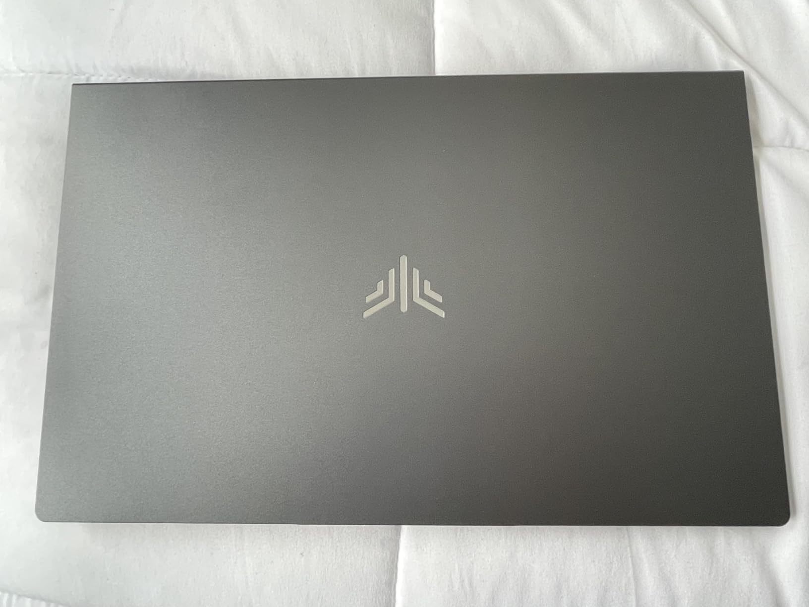 MALLRACE Gaming Laptop,AMD Ryzen 7 5700U (Beats i7-1265U,up to 4.3GHz), Radeon RX Vega 8 Graphics,15.6