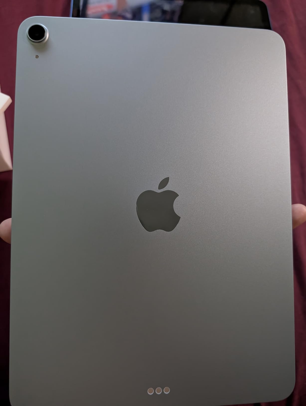 iPad Air 11-inch (M4): Liquid Retina Display, 128GB, 12MP Front/Back Camera, Wi-Fi 7 with Apple N1, Touch ID, All-Day Battery Life - Space Gray customer photo 2